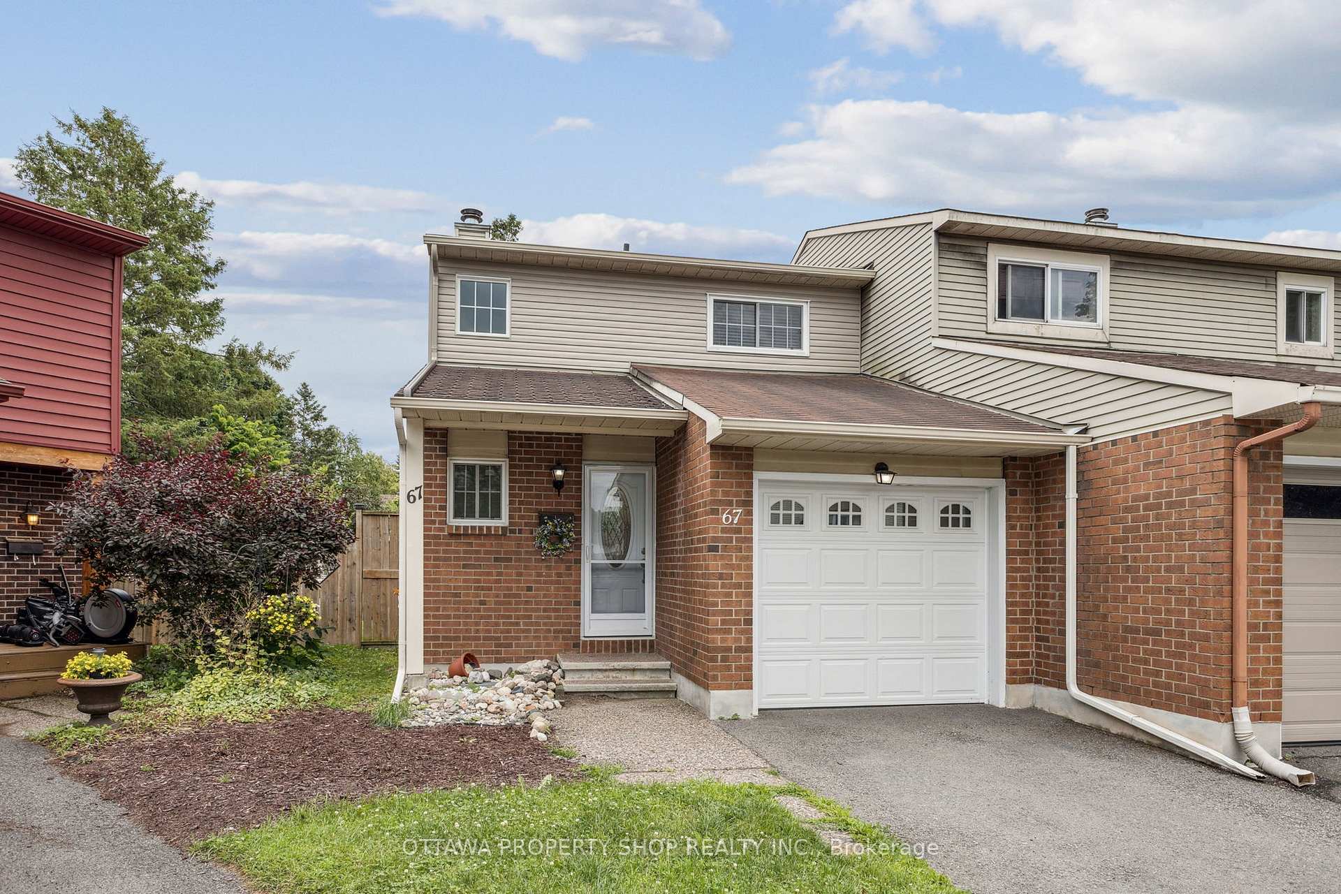 Front of 67 Gentle Gate Crescent