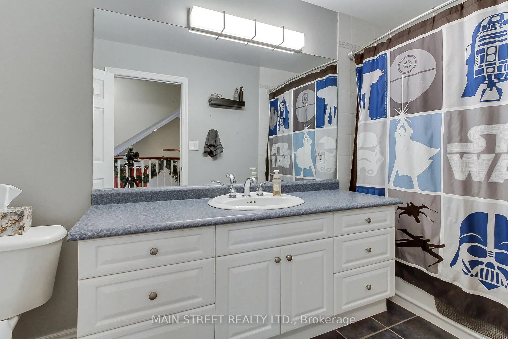 Photo 21 of 122 Davis Trail, Essa, Thornton — HOMEH