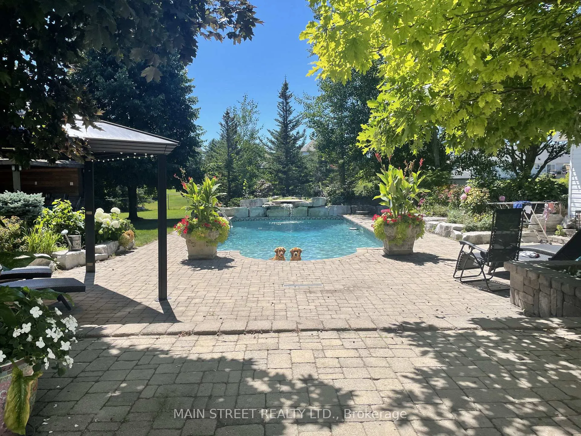 Photo 32 of 122 Davis Trail, Essa, Thornton — HOMEH