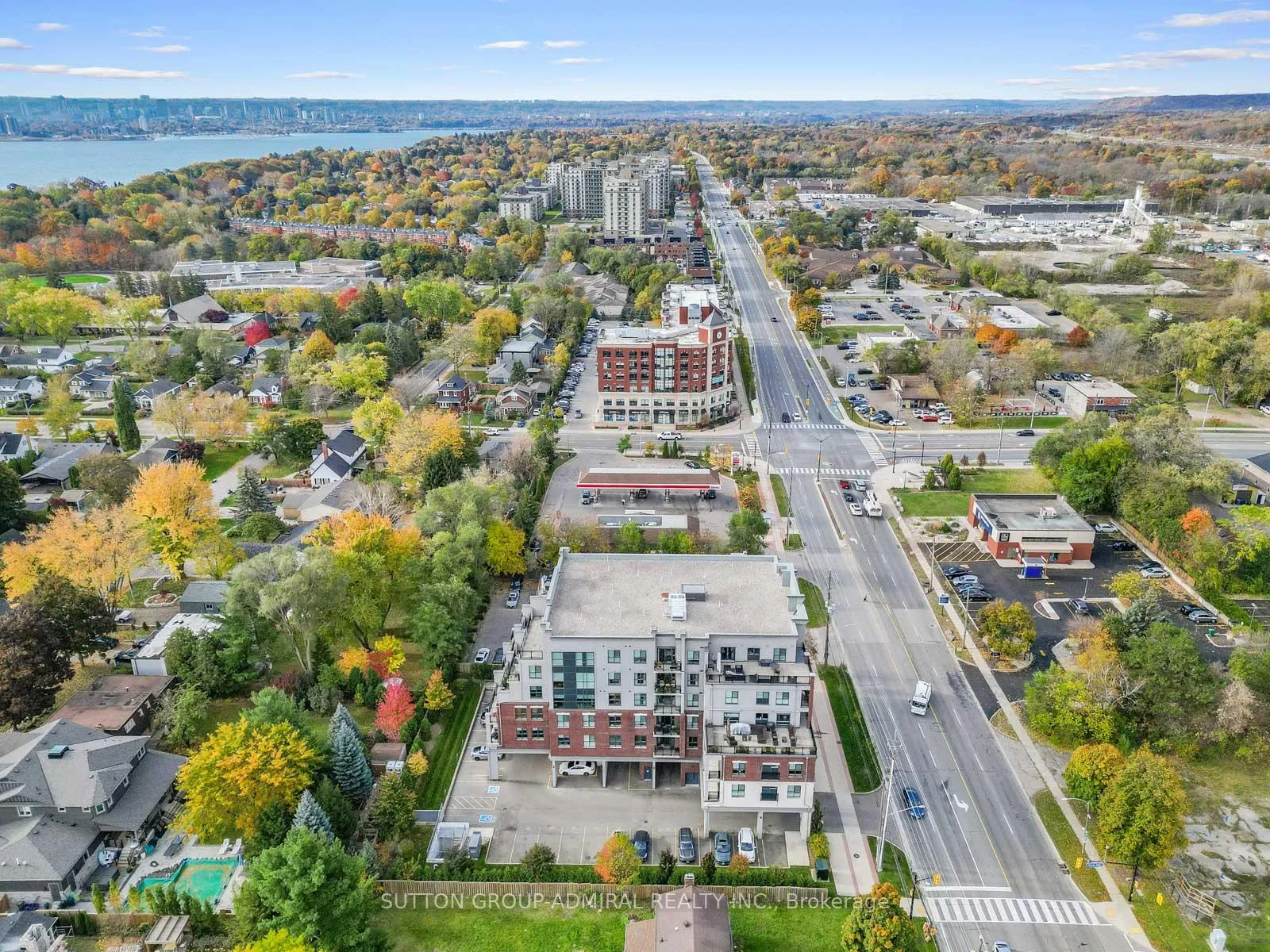 Photo 15 of Unit 204, 34 Plains Road E, Burlington, LaSalle — HOMEH