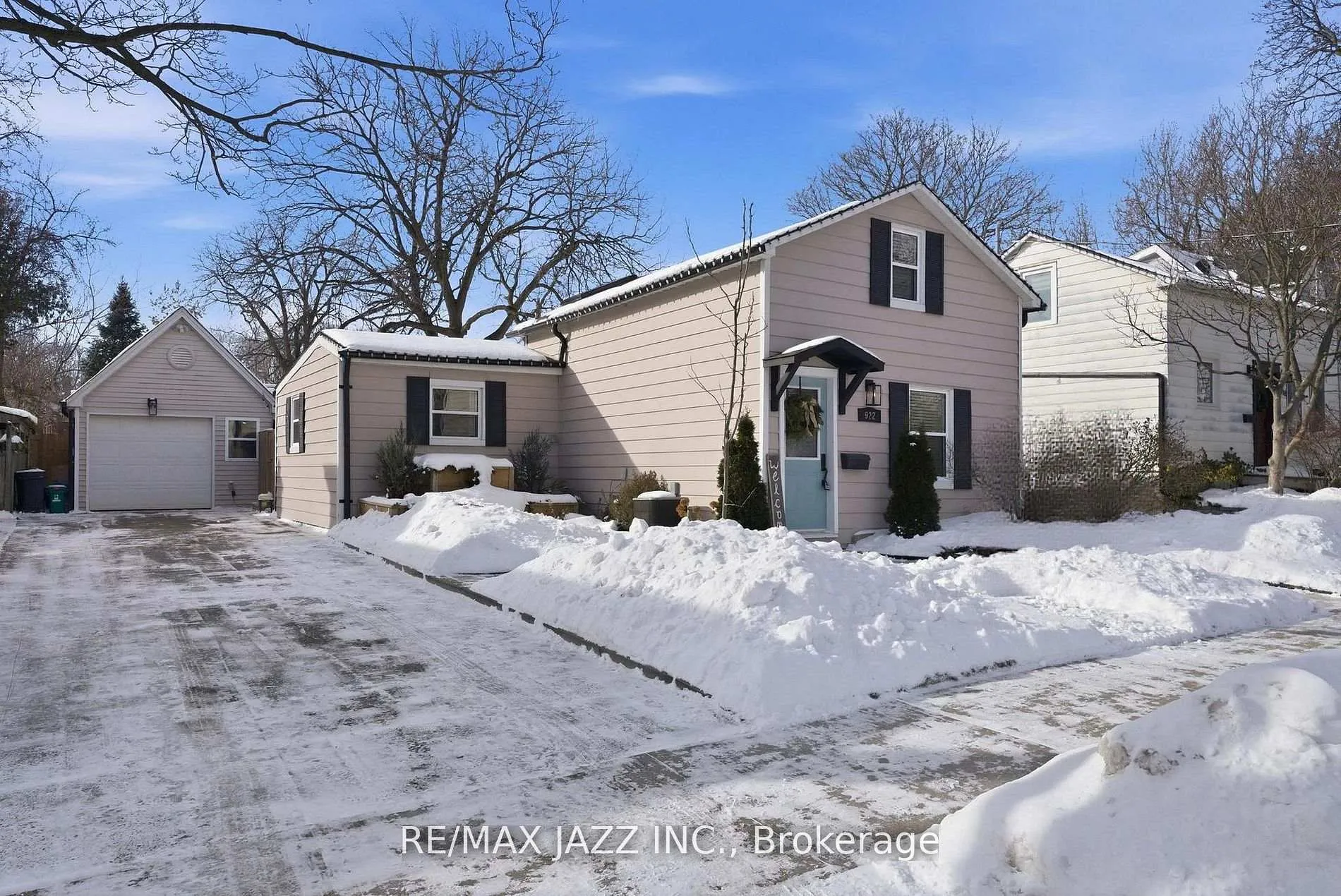 Photo 1 of 922 Byron Street S, Whitby, Downtown Whitby — HOMEH