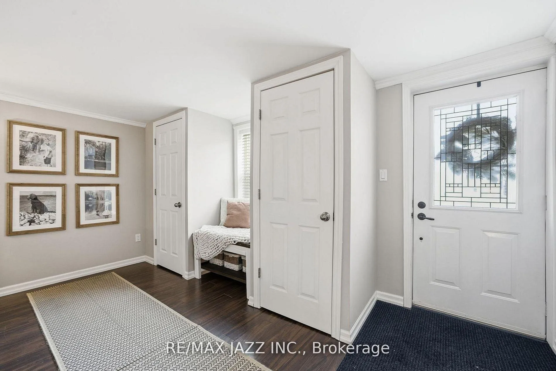 Photo 4 of 922 Byron Street S, Whitby, Downtown Whitby — HOMEH