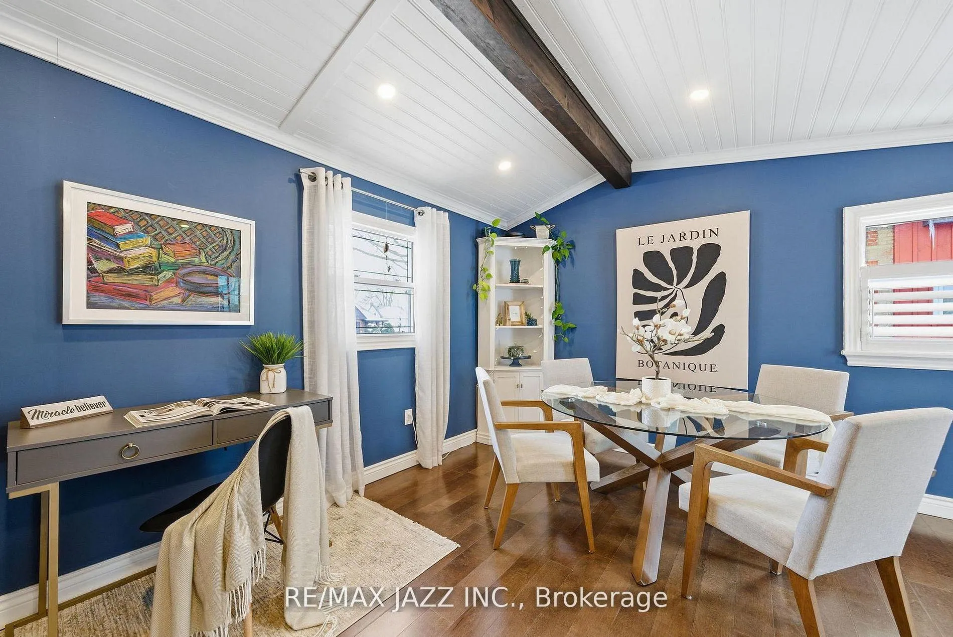 Photo 15 of 922 Byron Street S, Whitby, Downtown Whitby — HOMEH