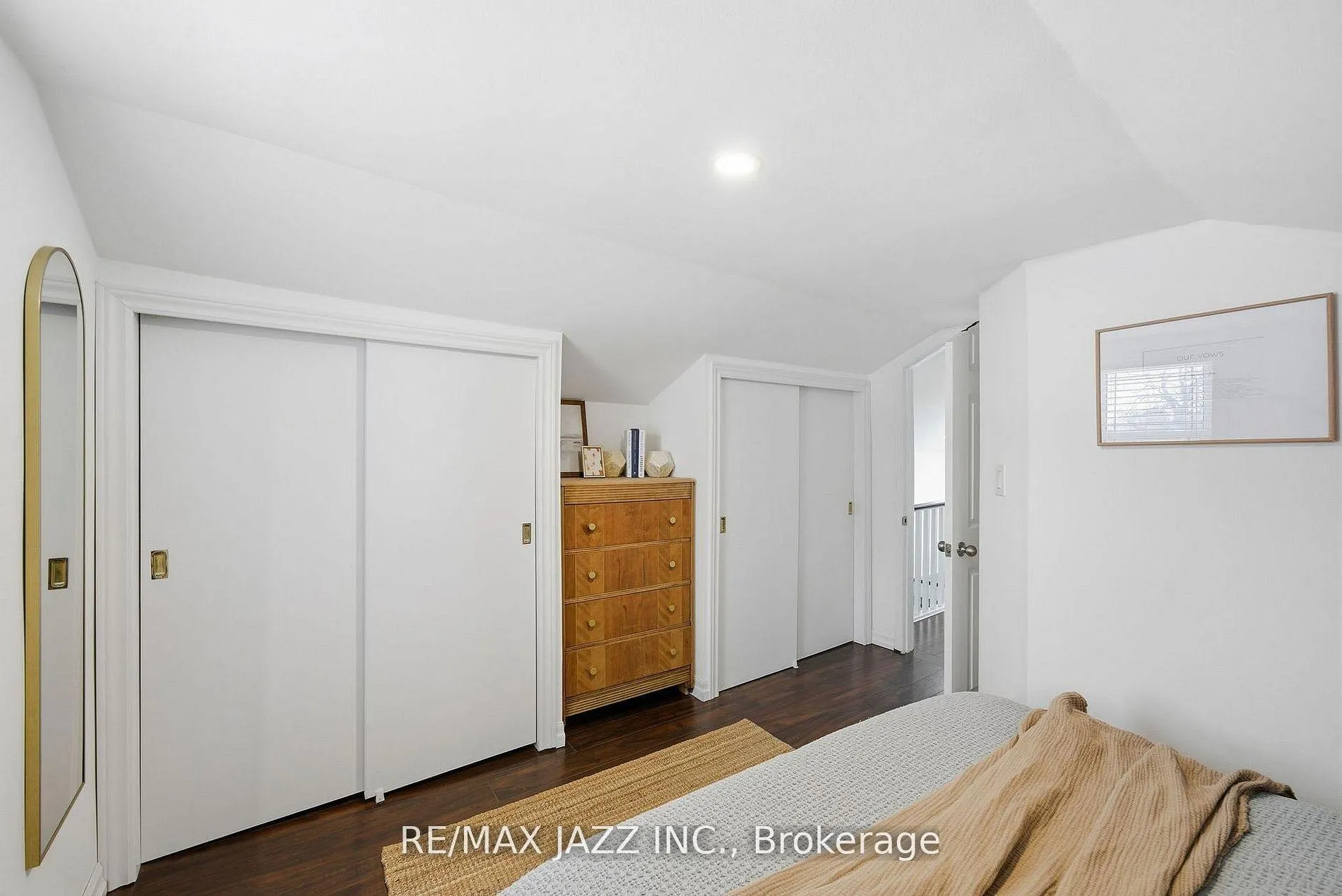 Photo 21 of 922 Byron Street S, Whitby, Downtown Whitby — HOMEH