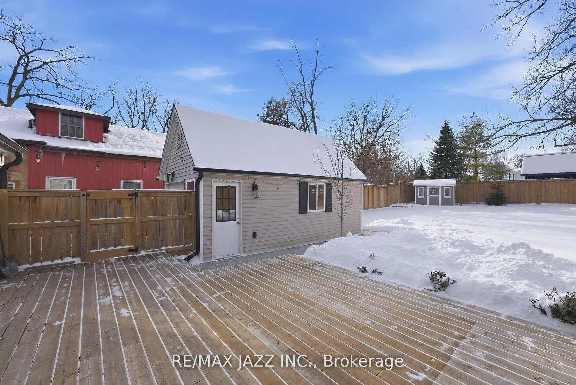 Photo 29 of 922 Byron Street S, Whitby, Downtown Whitby — HOMEH