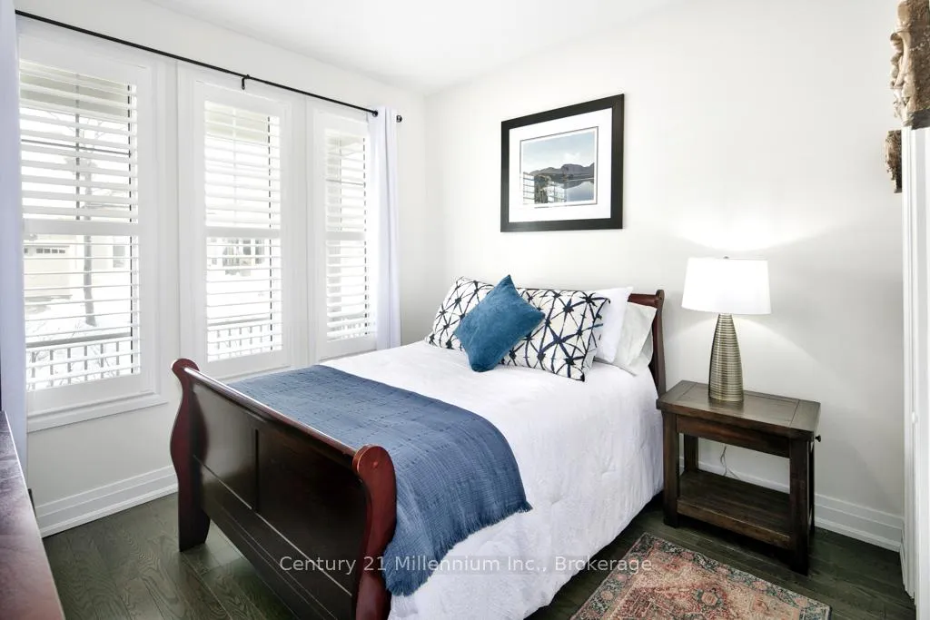 Photo 24 of 74 Kari Crescent, Collingwood — HOMEH
