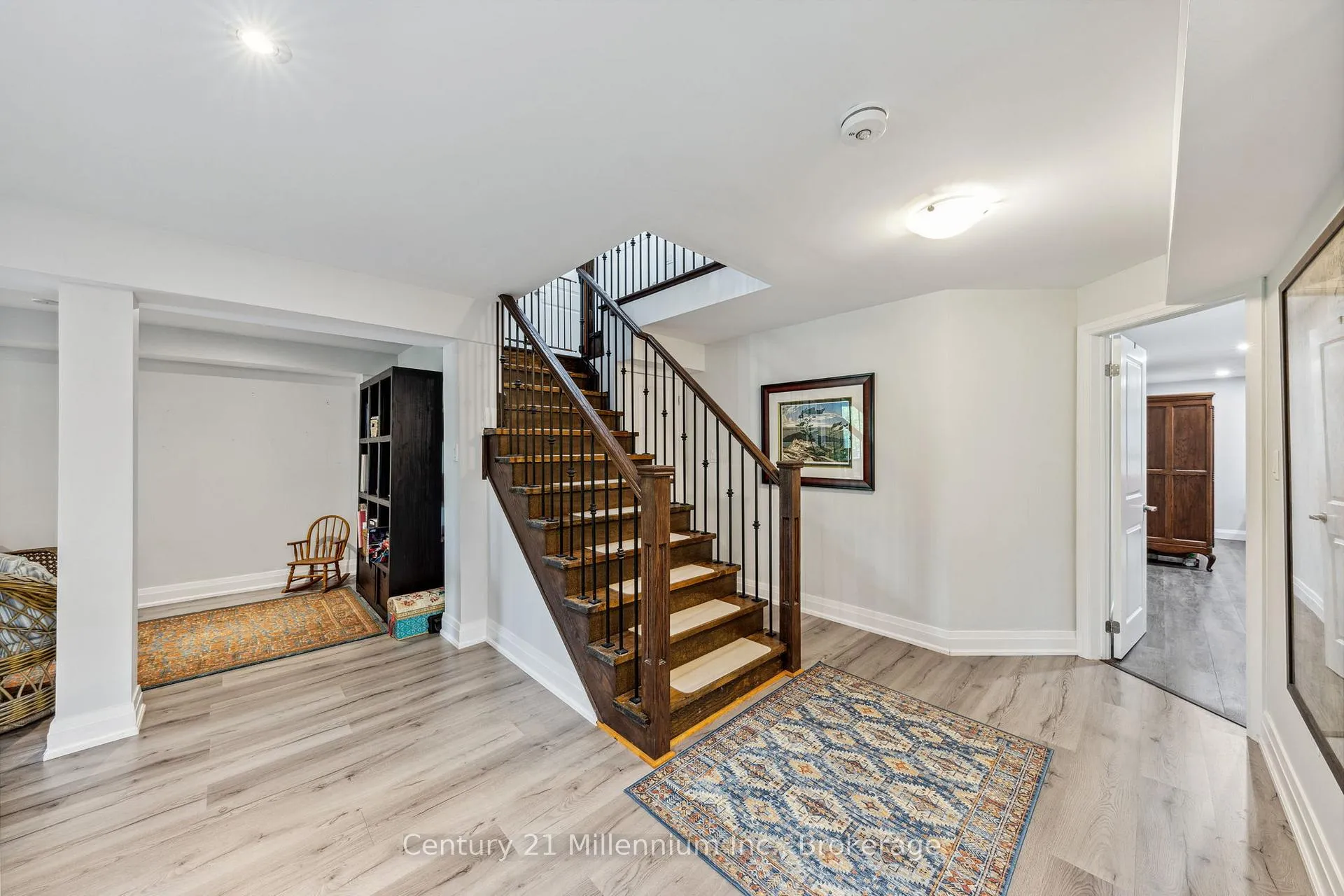 Photo 25 of 74 Kari Crescent, Collingwood — HOMEH
