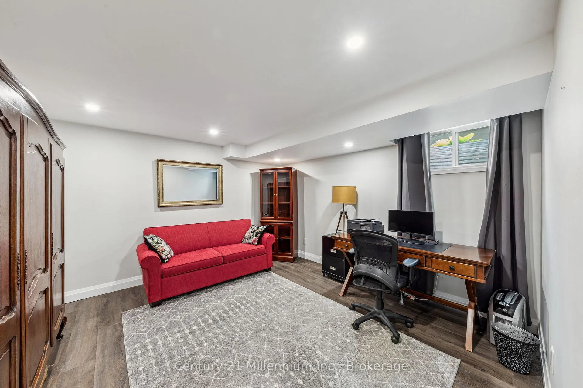 Photo 30 of 74 Kari Crescent, Collingwood — HOMEH