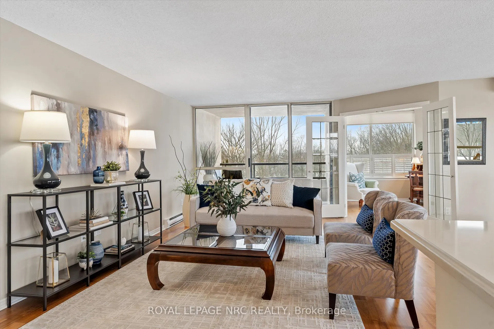 Photo 5 of Unit 303, 3 Towering Hts Boulevard, St. Catharines, Glendale/Glenridge — HOMEH