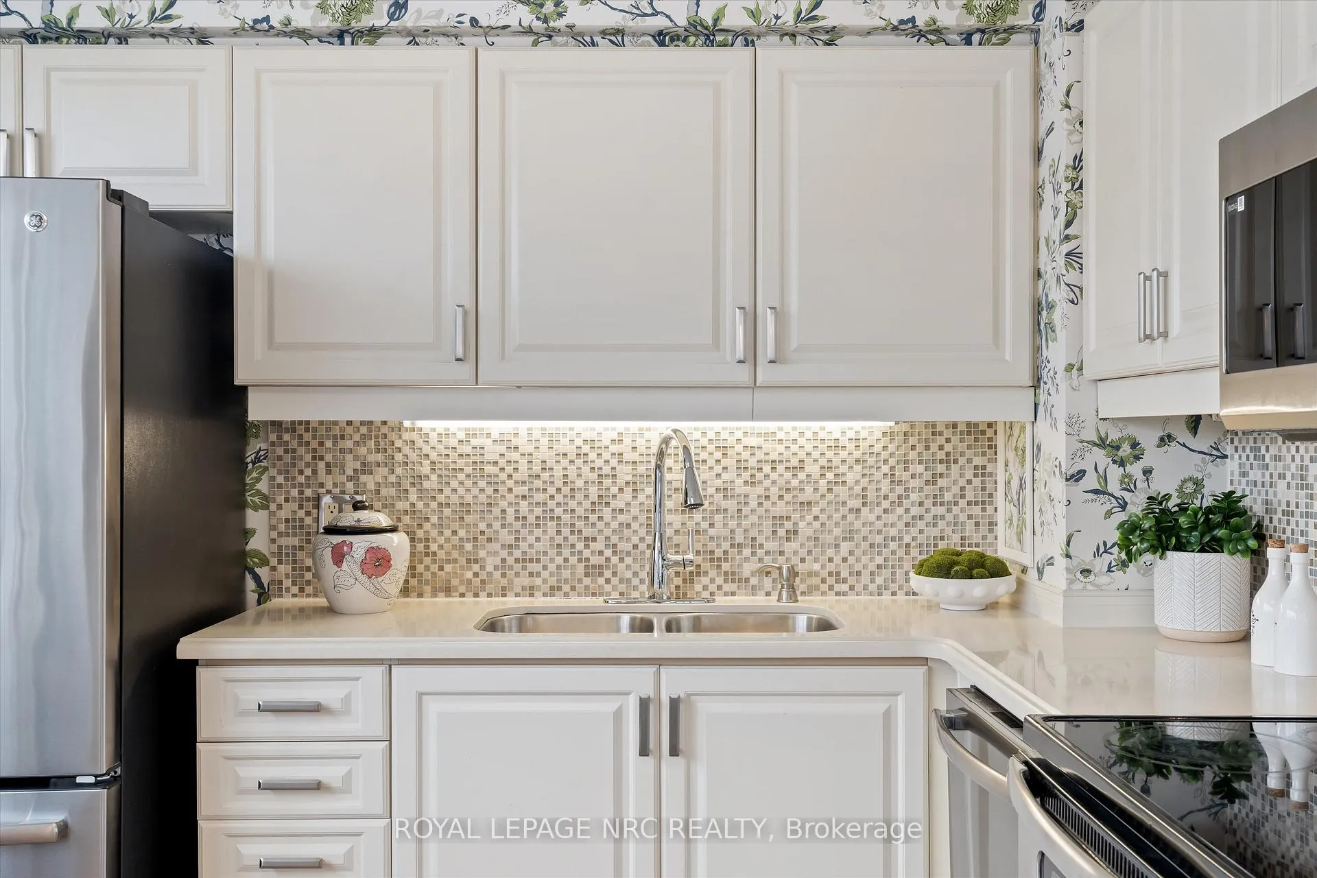 Photo 14 of Unit 303, 3 Towering Hts Boulevard, St. Catharines, Glendale/Glenridge — HOMEH