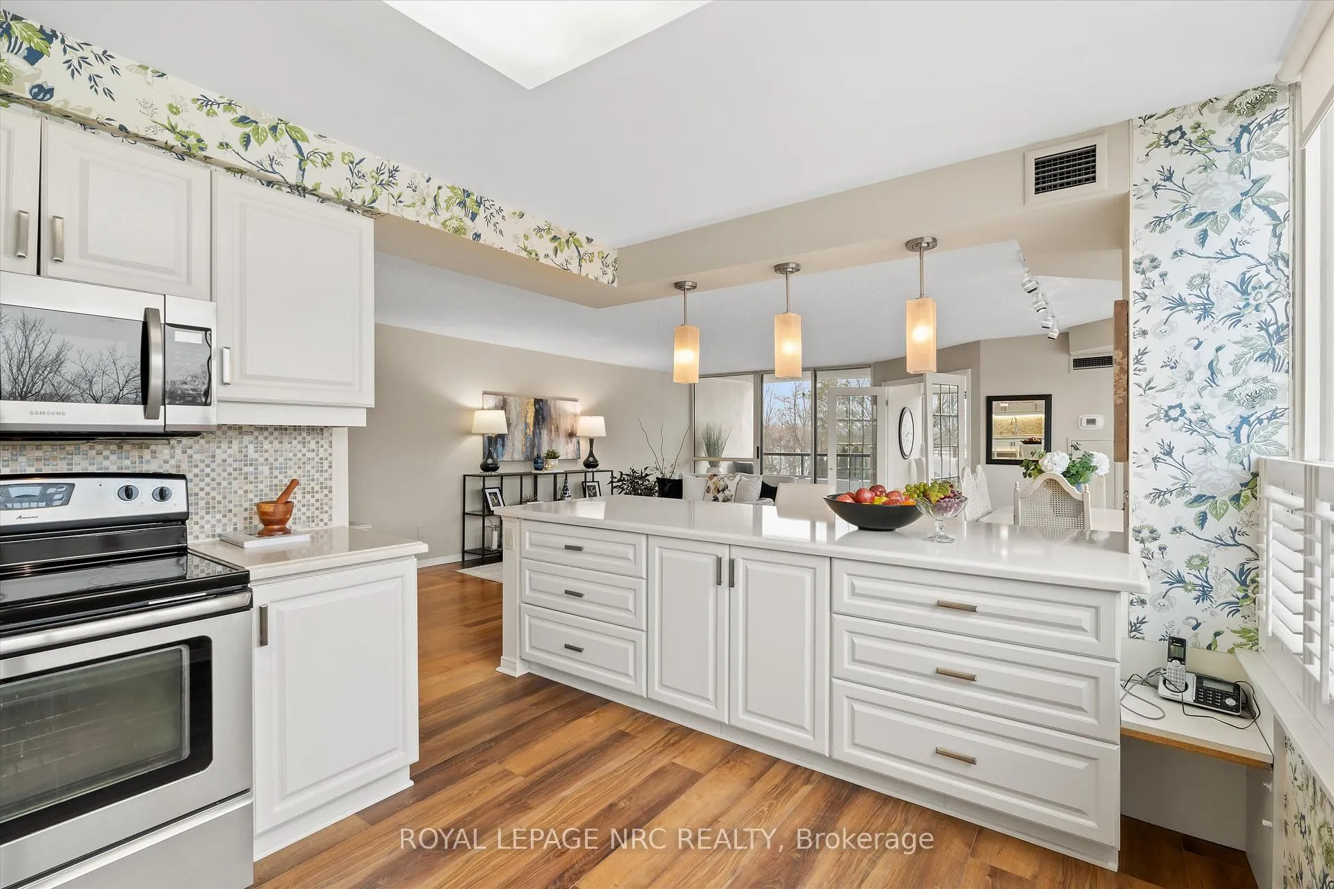 Photo 15 of Unit 303, 3 Towering Hts Boulevard, St. Catharines, Glendale/Glenridge — HOMEH