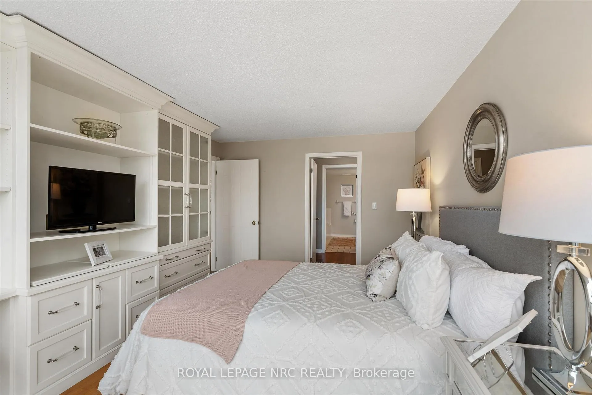 Photo 23 of Unit 303, 3 Towering Hts Boulevard, St. Catharines, Glendale/Glenridge — HOMEH