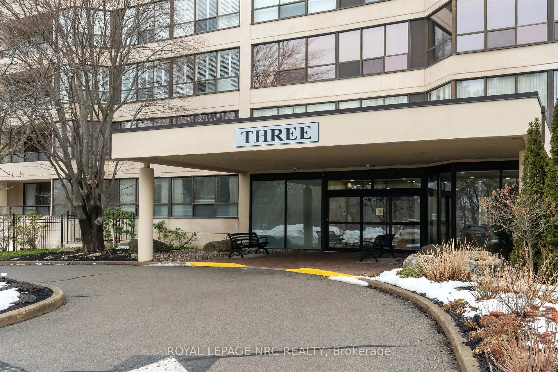 Photo 43 of Unit 303, 3 Towering Hts Boulevard, St. Catharines, Glendale/Glenridge — HOMEH