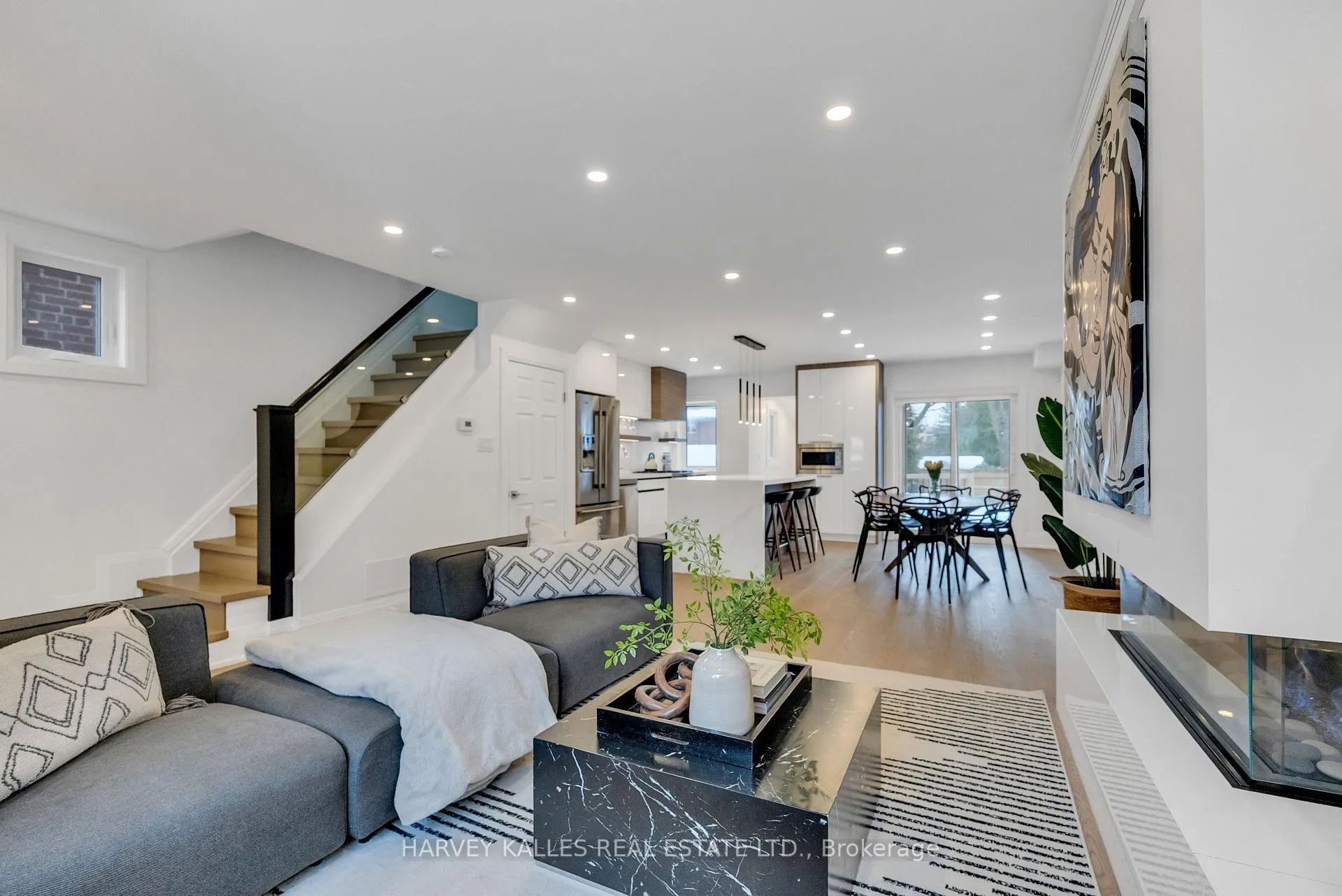 Photo 12 of 629 Duplex Avenue, Toronto, Lawrence Park South — HOMEH