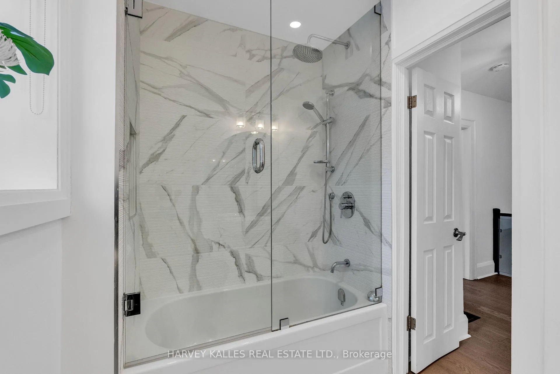 Photo 33 of 629 Duplex Avenue, Toronto, Lawrence Park South — HOMEH