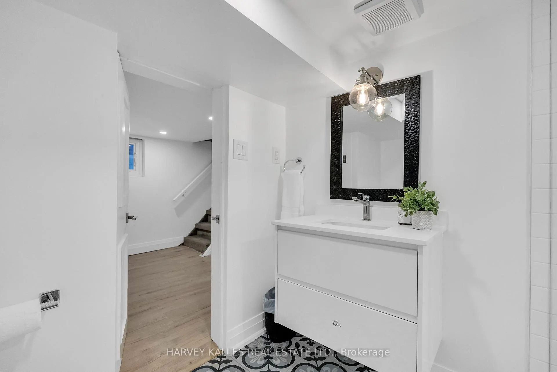 Photo 44 of 629 Duplex Avenue, Toronto, Lawrence Park South — HOMEH