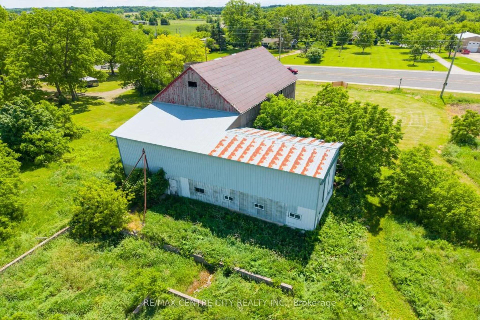 Photo 29 of PT LT 9 Range 1 Road, Brant, Brantford Twp — HOMEH