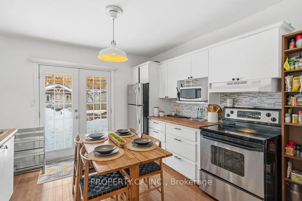 Photo 13 of 146 King Edward Avenue, Toronto, Woodbine-Lumsden — HOMEH