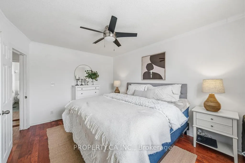 Photo 17 of 146 King Edward Avenue, Toronto, Woodbine-Lumsden — HOMEH