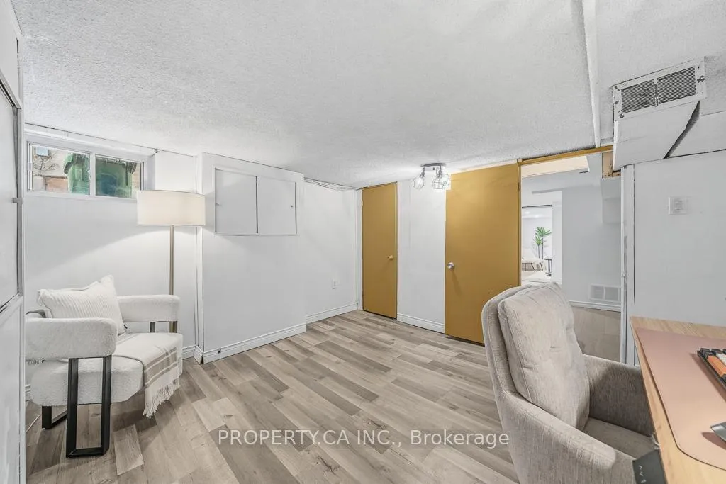 Photo 25 of 146 King Edward Avenue, Toronto, Woodbine-Lumsden — HOMEH