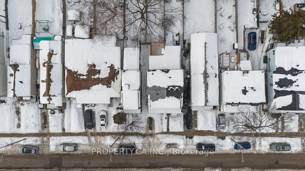 Photo 30 of 146 King Edward Avenue, Toronto, Woodbine-Lumsden — HOMEH