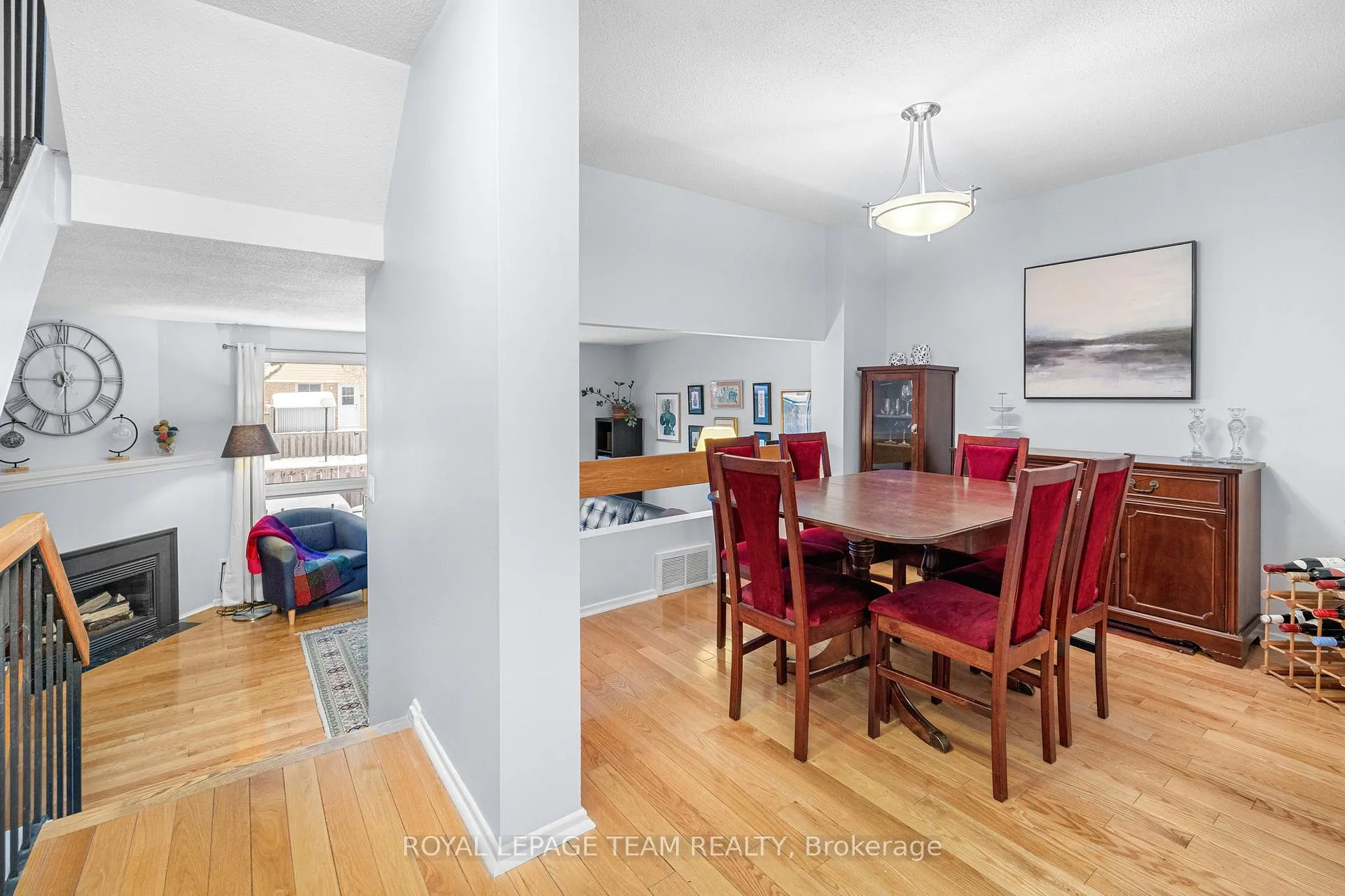 Photo 10 of 35 Malvern Drive, Ottawa, Barrhaven - Pheasant Run — HOMEH