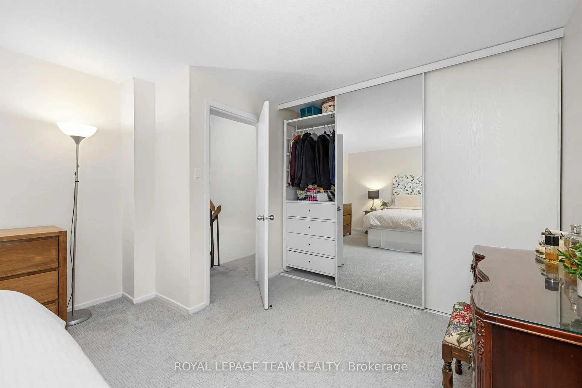 Photo 18 of 35 Malvern Drive, Ottawa, Barrhaven - Pheasant Run — HOMEH