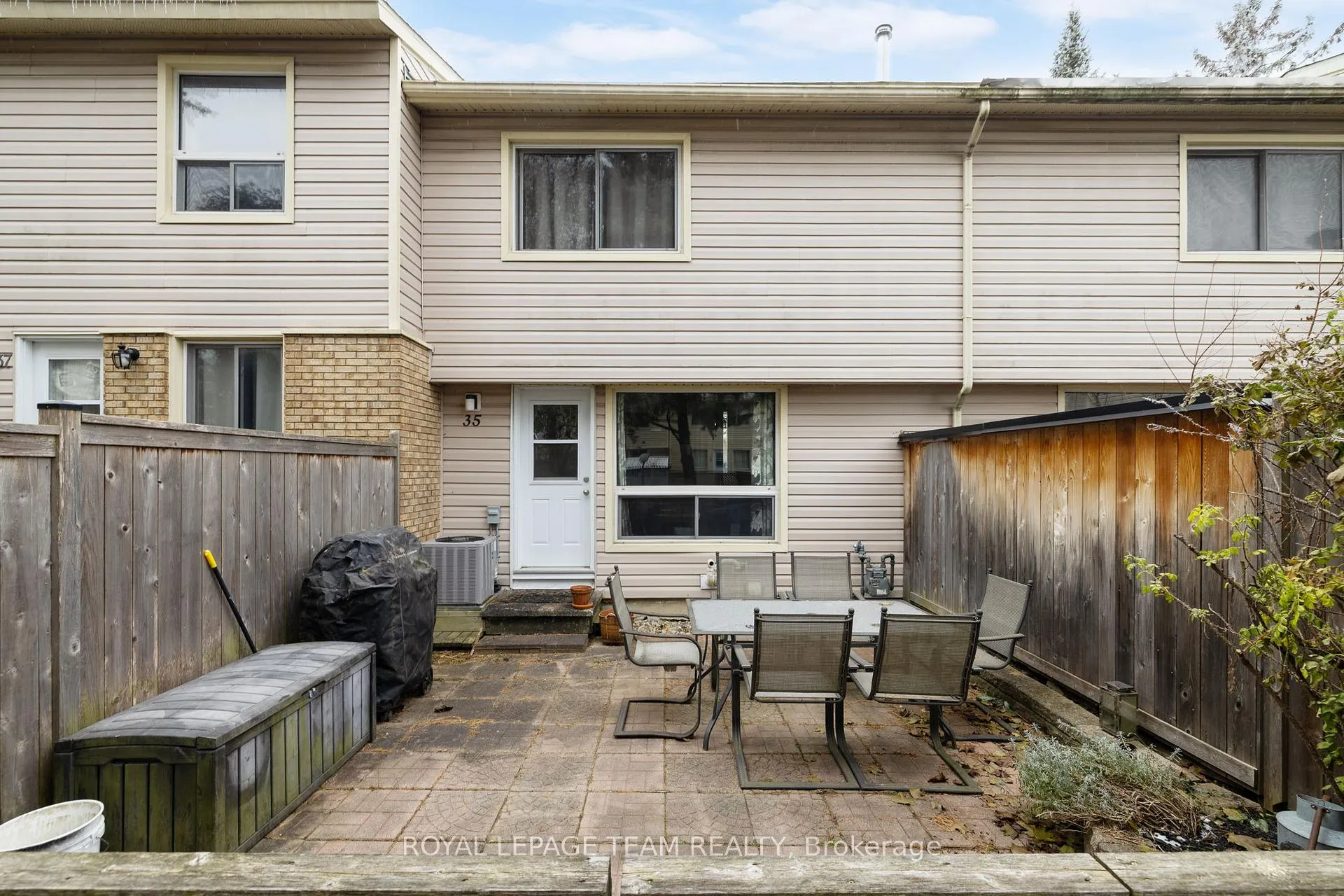Photo 31 of 35 Malvern Drive, Ottawa, Barrhaven - Pheasant Run — HOMEH