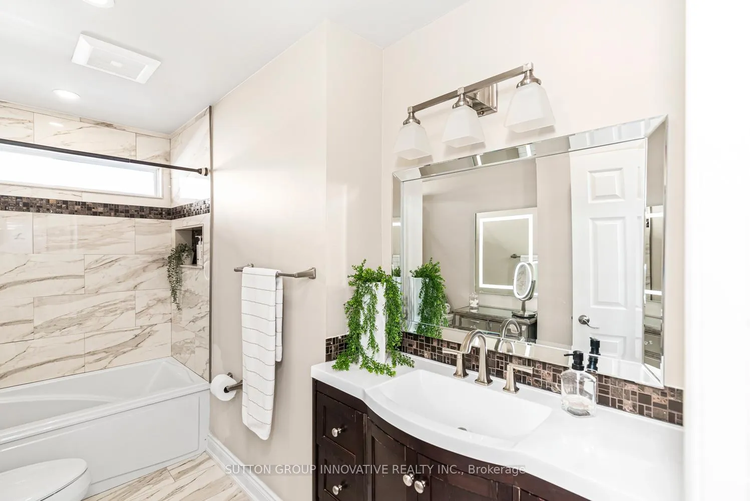 Photo 34 of 27 Beaverton Drive, Hamilton, Butler — HOMEH
