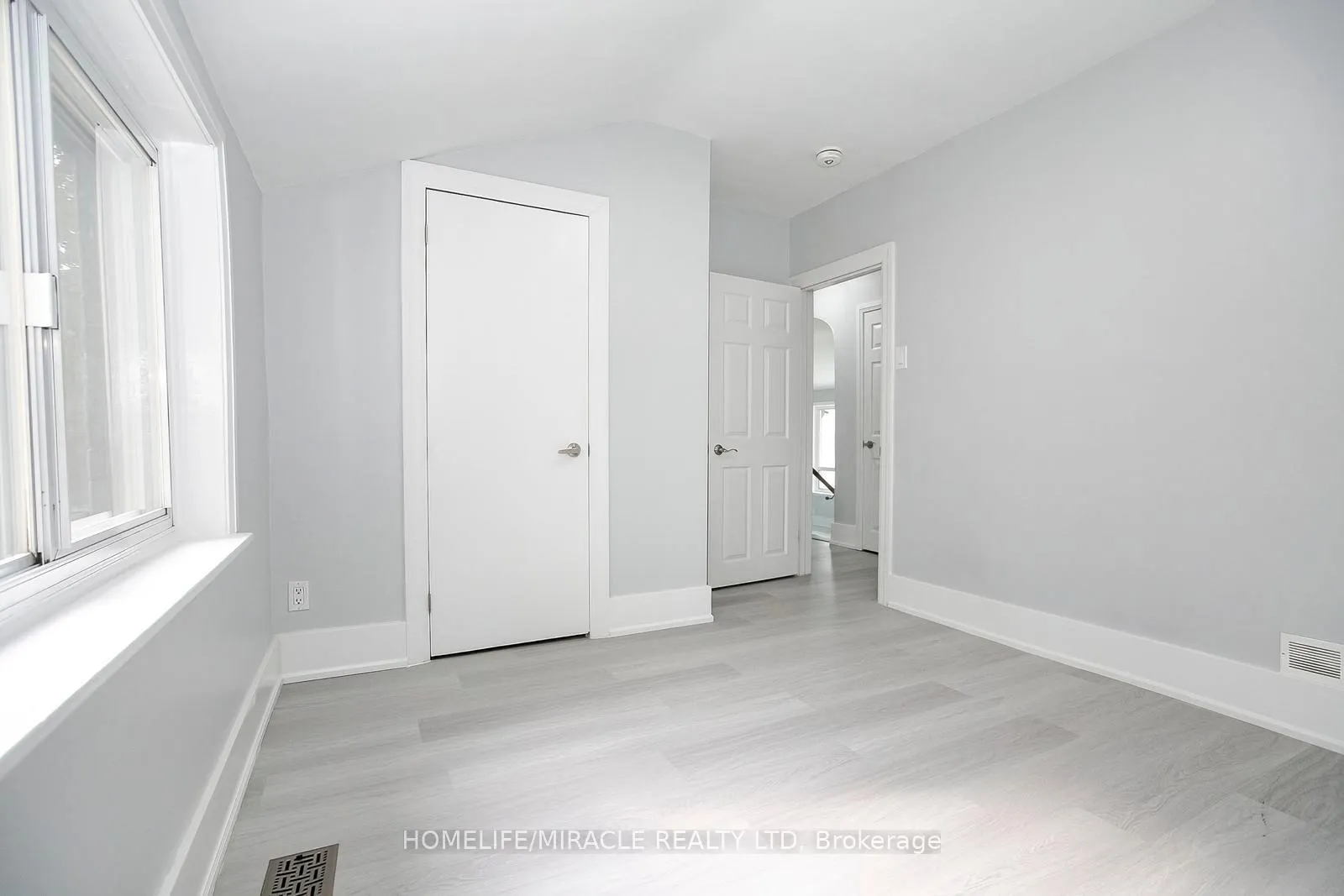 Photo 31 of 76 Raylawn Crescent, Halton Hills, Georgetown — HOMEH