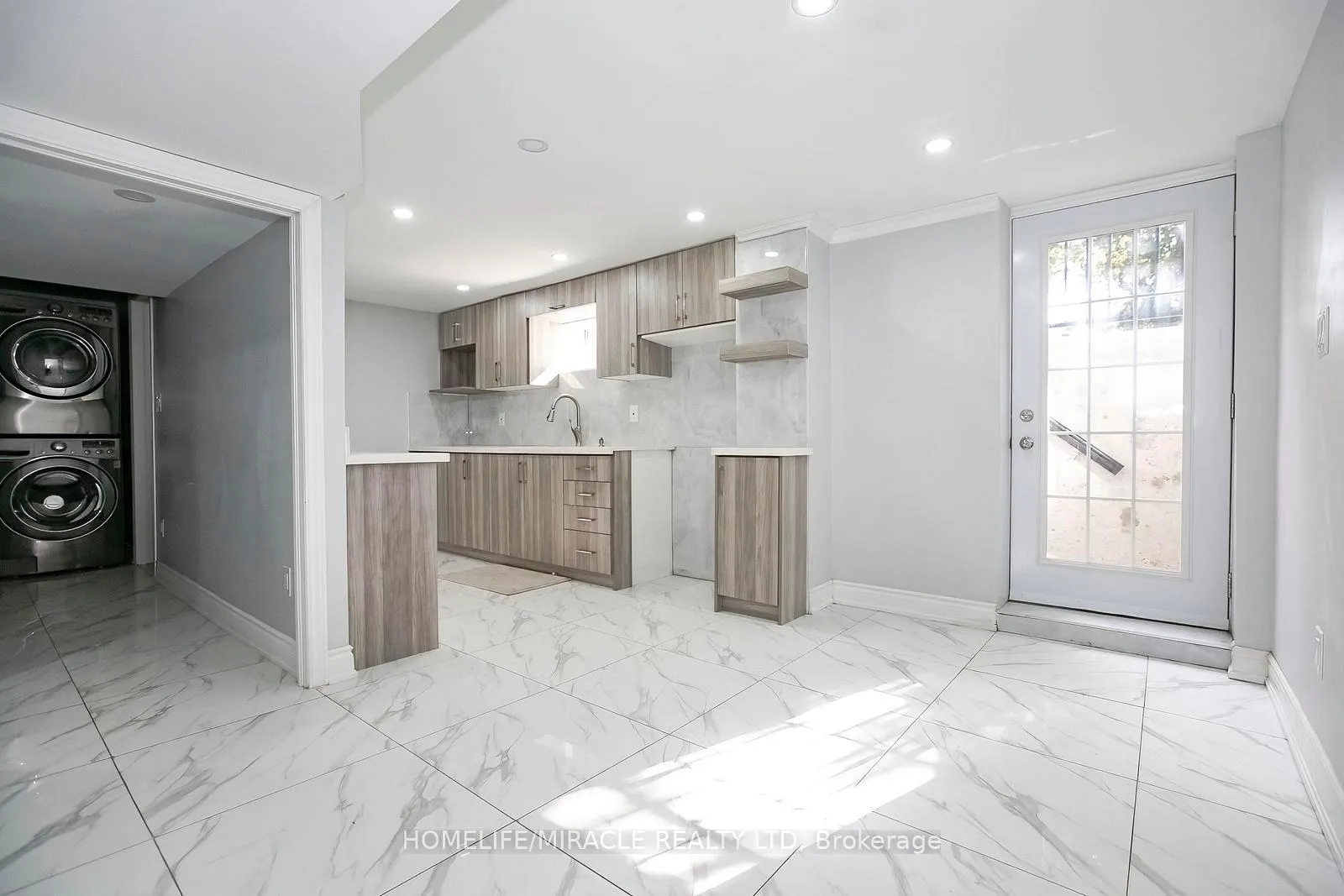 Photo 34 of 76 Raylawn Crescent, Halton Hills, Georgetown — HOMEH