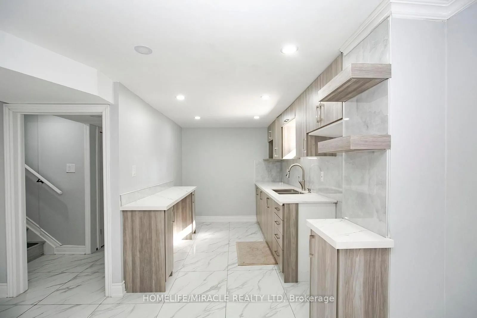Photo 36 of 76 Raylawn Crescent, Halton Hills, Georgetown — HOMEH