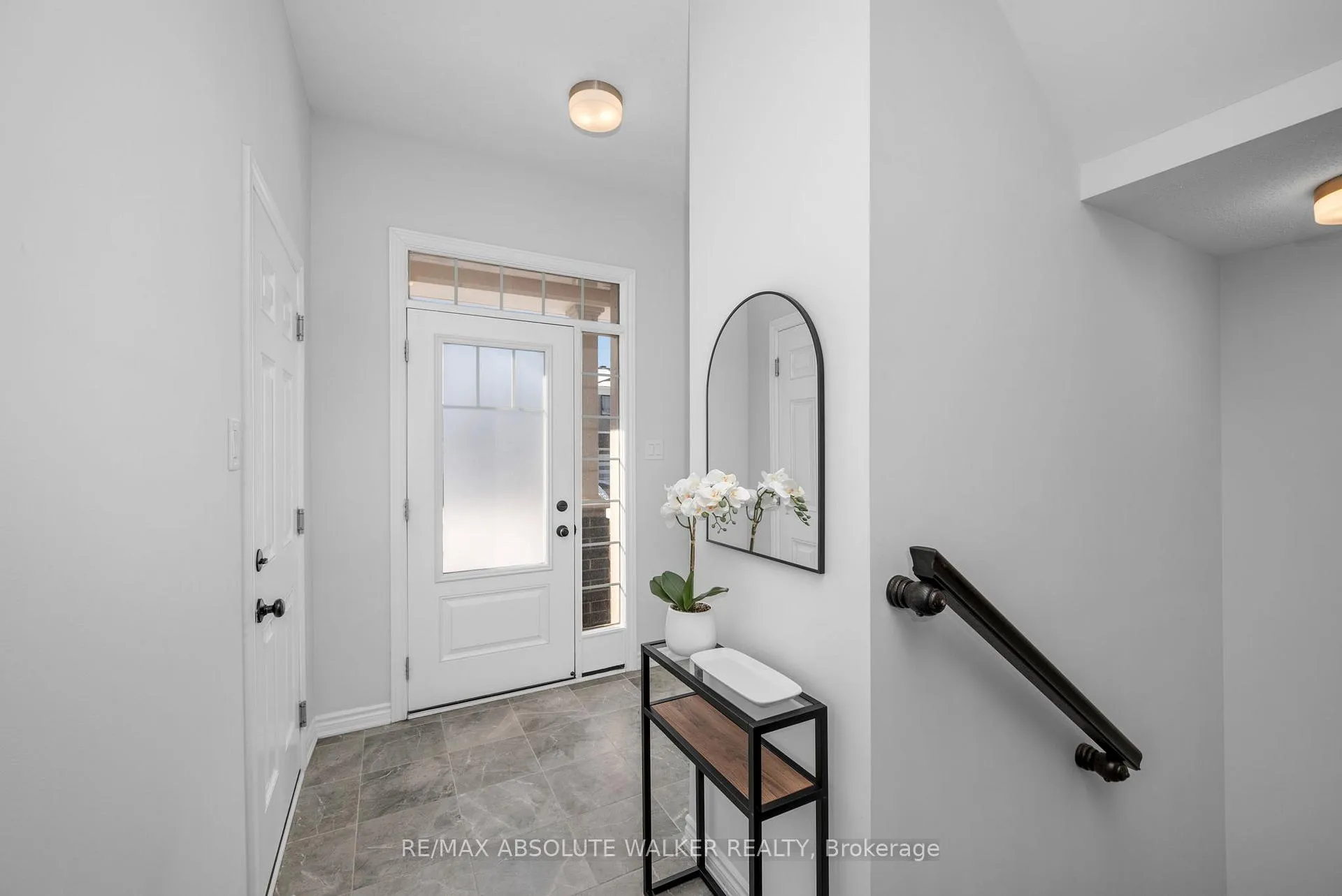 Photo 2 of 788 Brittanic Road, Ottawa, Kanata - Emerald Meadows/Trailwest — HOMEH