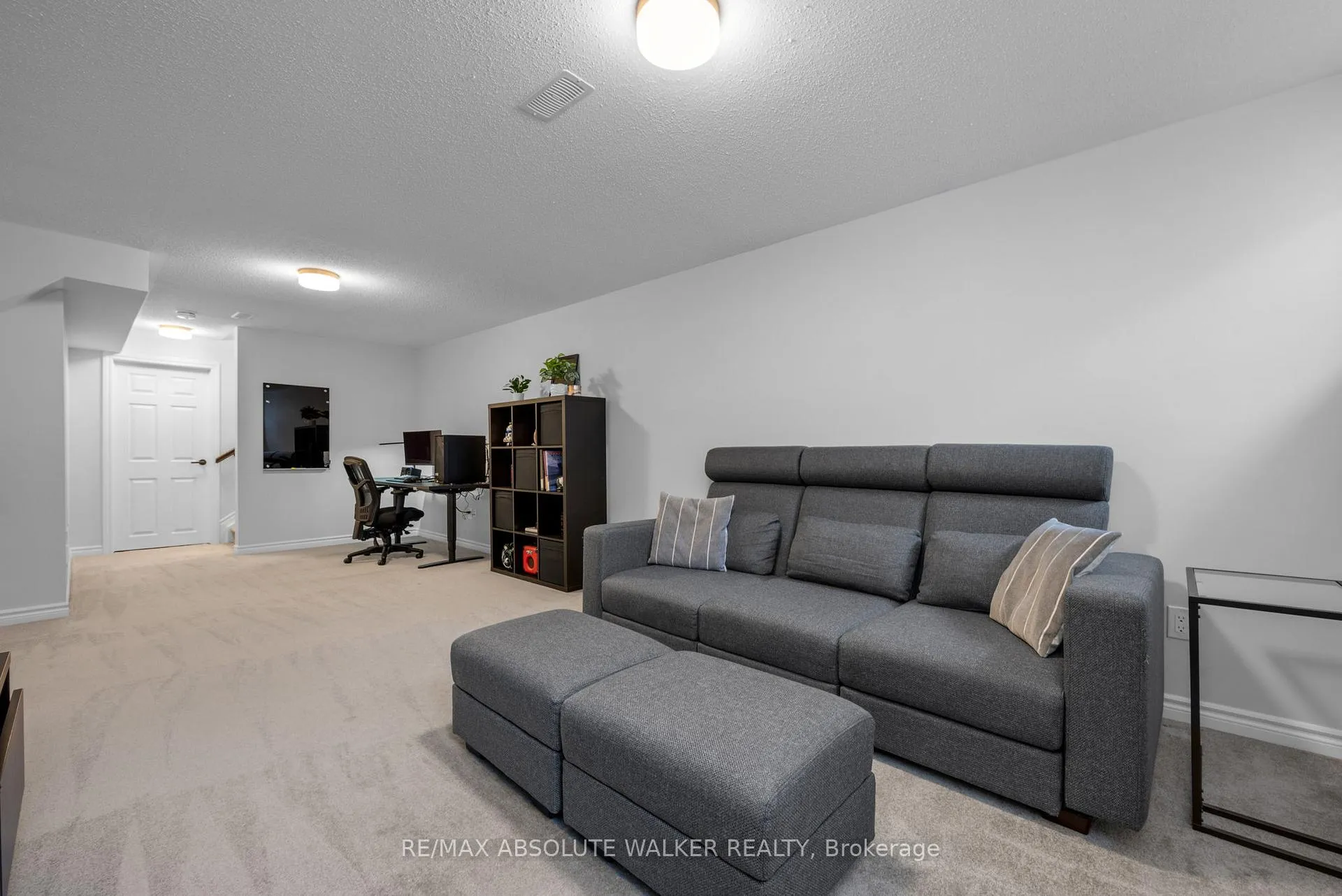 Photo 23 of 788 Brittanic Road, Ottawa, Kanata - Emerald Meadows/Trailwest — HOMEH