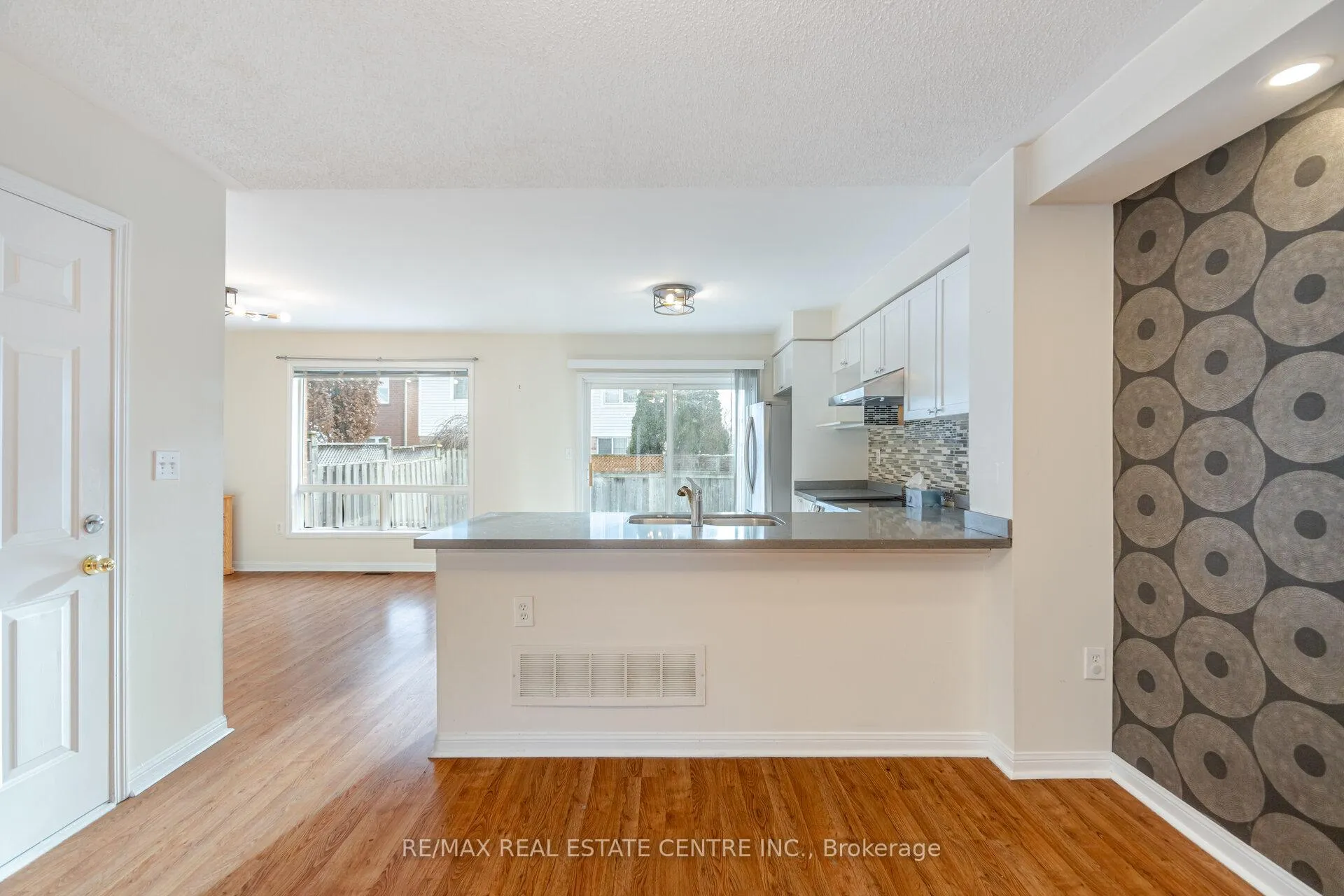 Photo 13 of 454 Collis Court, Milton, Clarke — HOMEH
