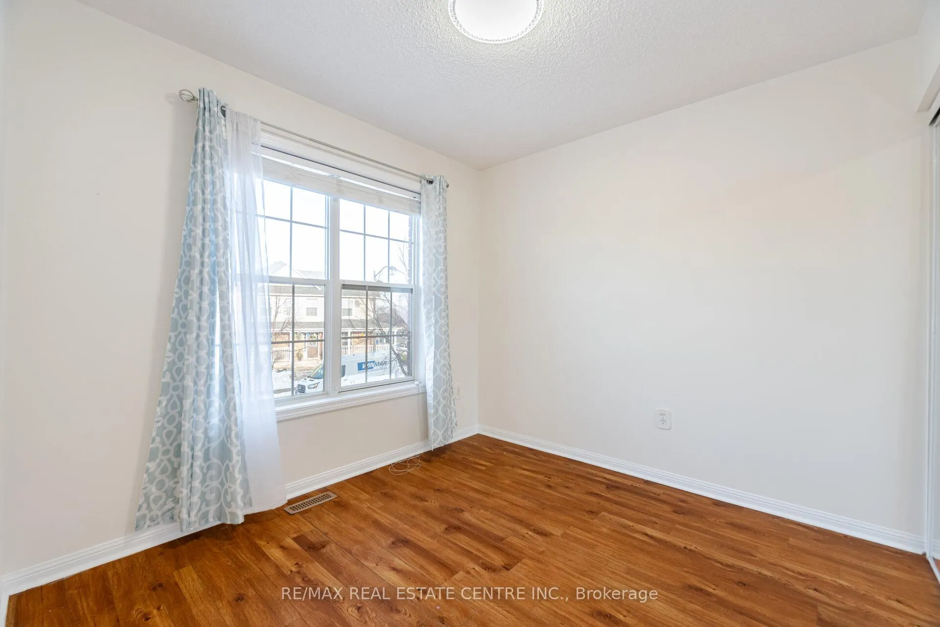 Photo 21 of 454 Collis Court, Milton, Clarke — HOMEH