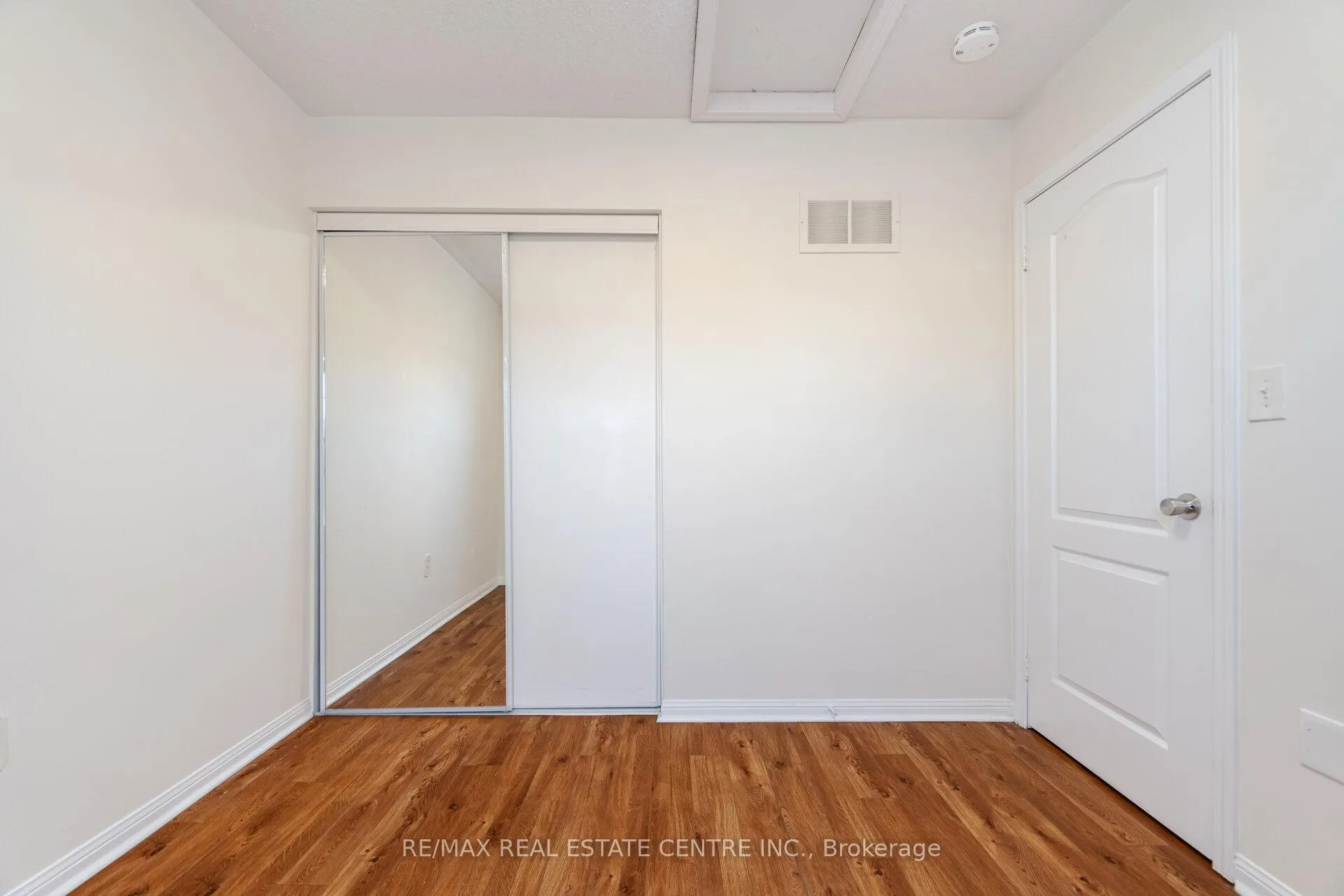 Photo 22 of 454 Collis Court, Milton, Clarke — HOMEH