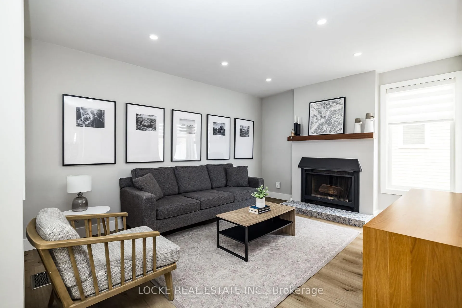 Photo 4 of 6066 Ridgelea Place, Ottawa, Chapel Hill — HOMEH