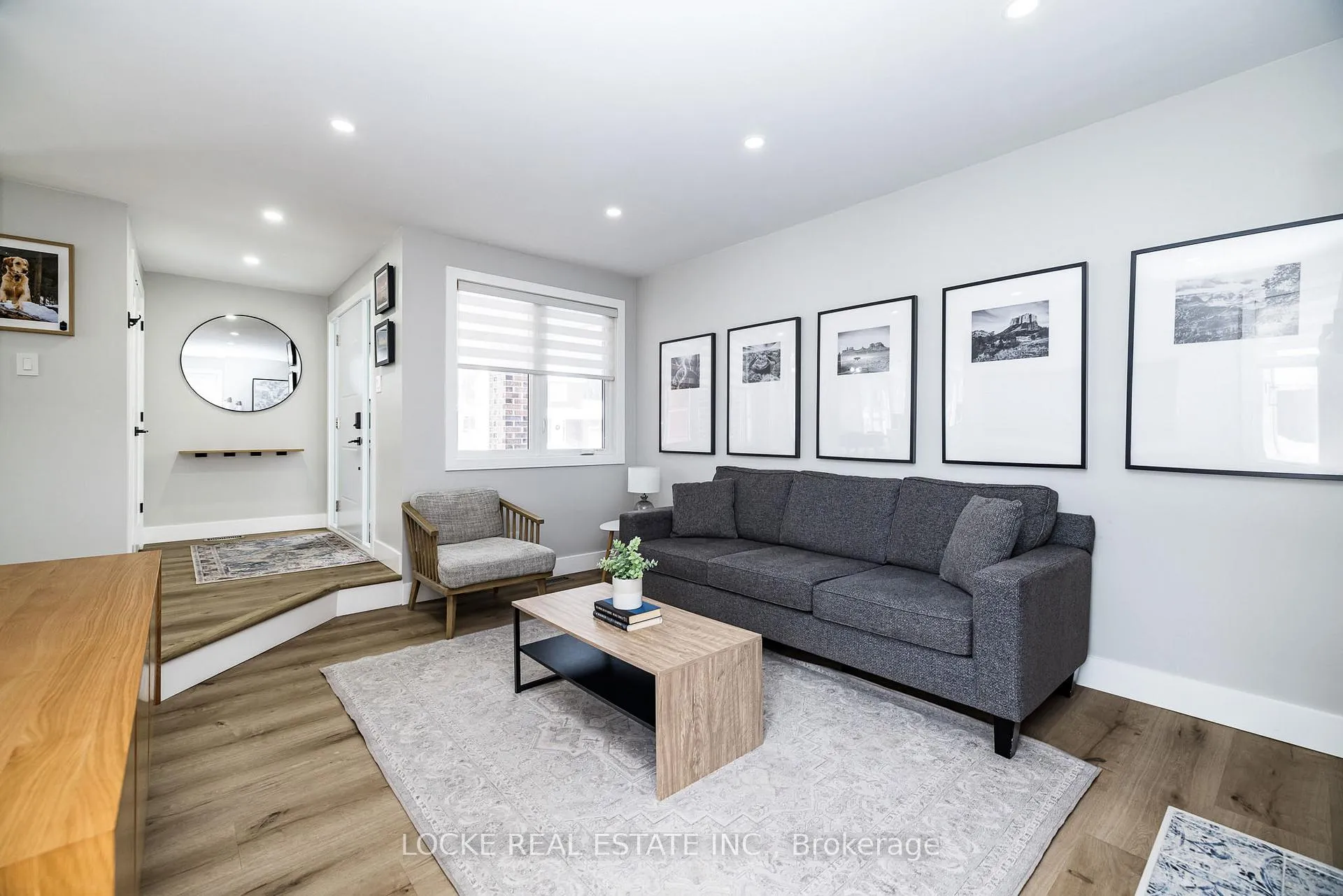 Photo 7 of 6066 Ridgelea Place, Ottawa, Chapel Hill — HOMEH