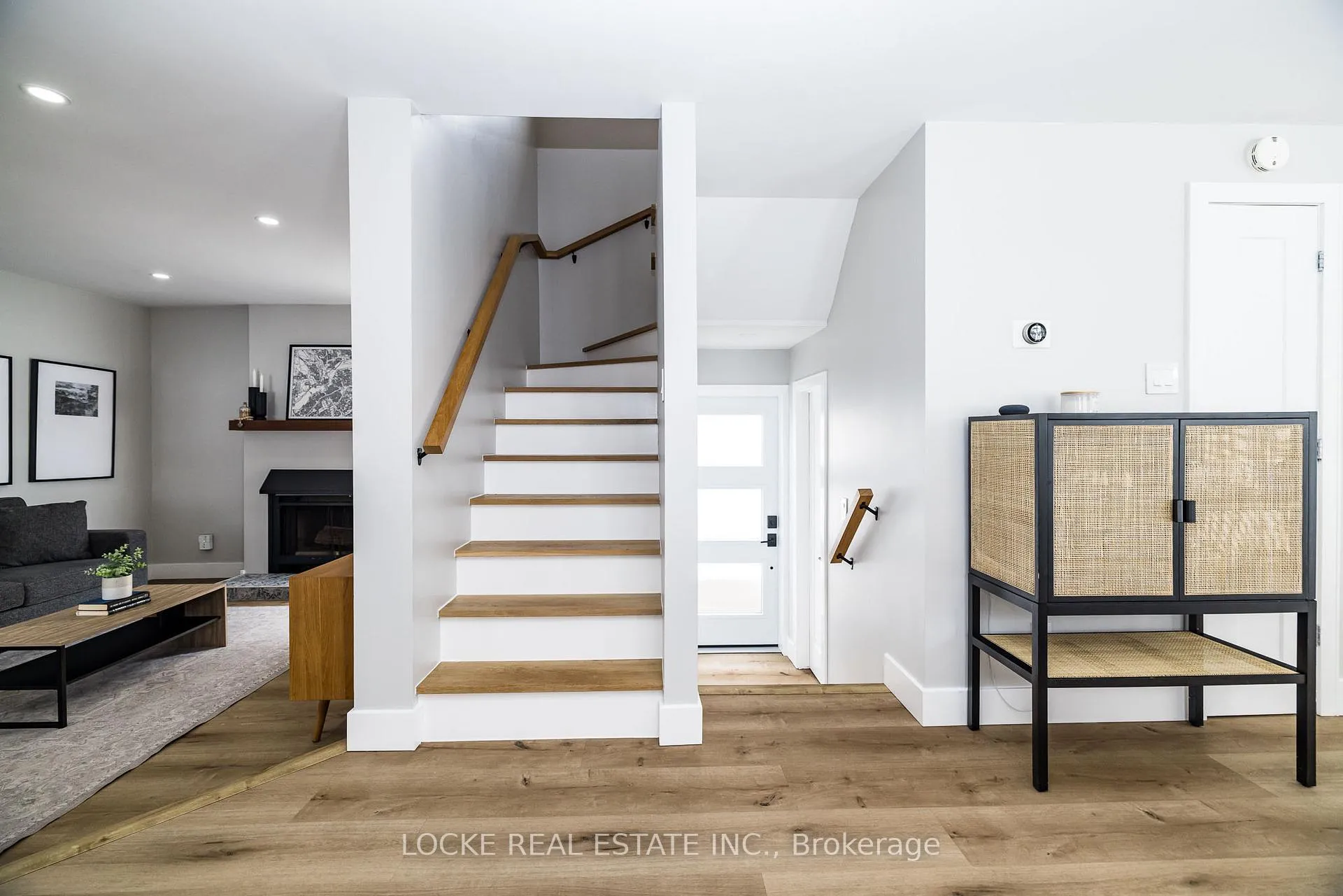 Photo 20 of 6066 Ridgelea Place, Ottawa, Chapel Hill — HOMEH