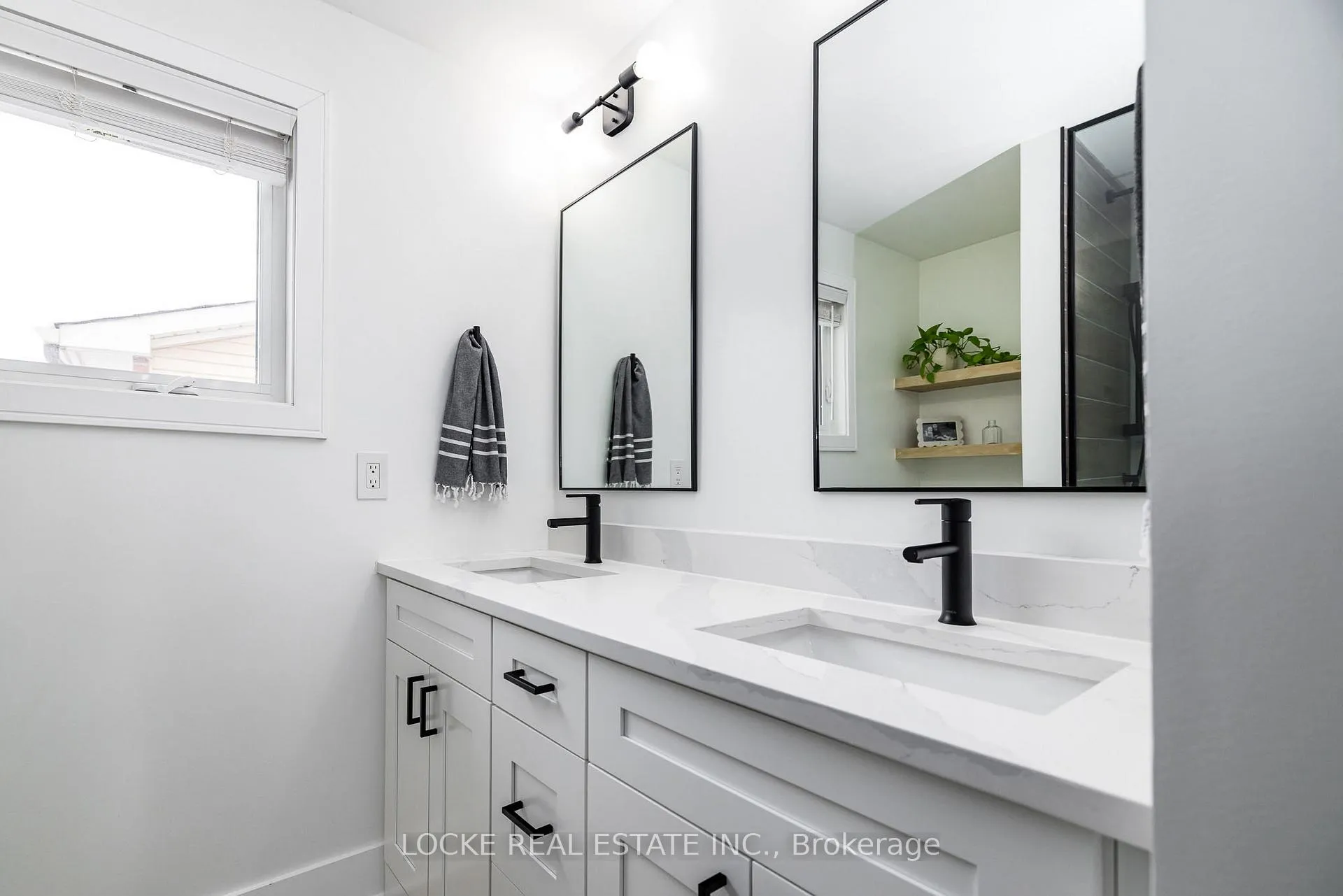 Photo 25 of 6066 Ridgelea Place, Ottawa, Chapel Hill — HOMEH
