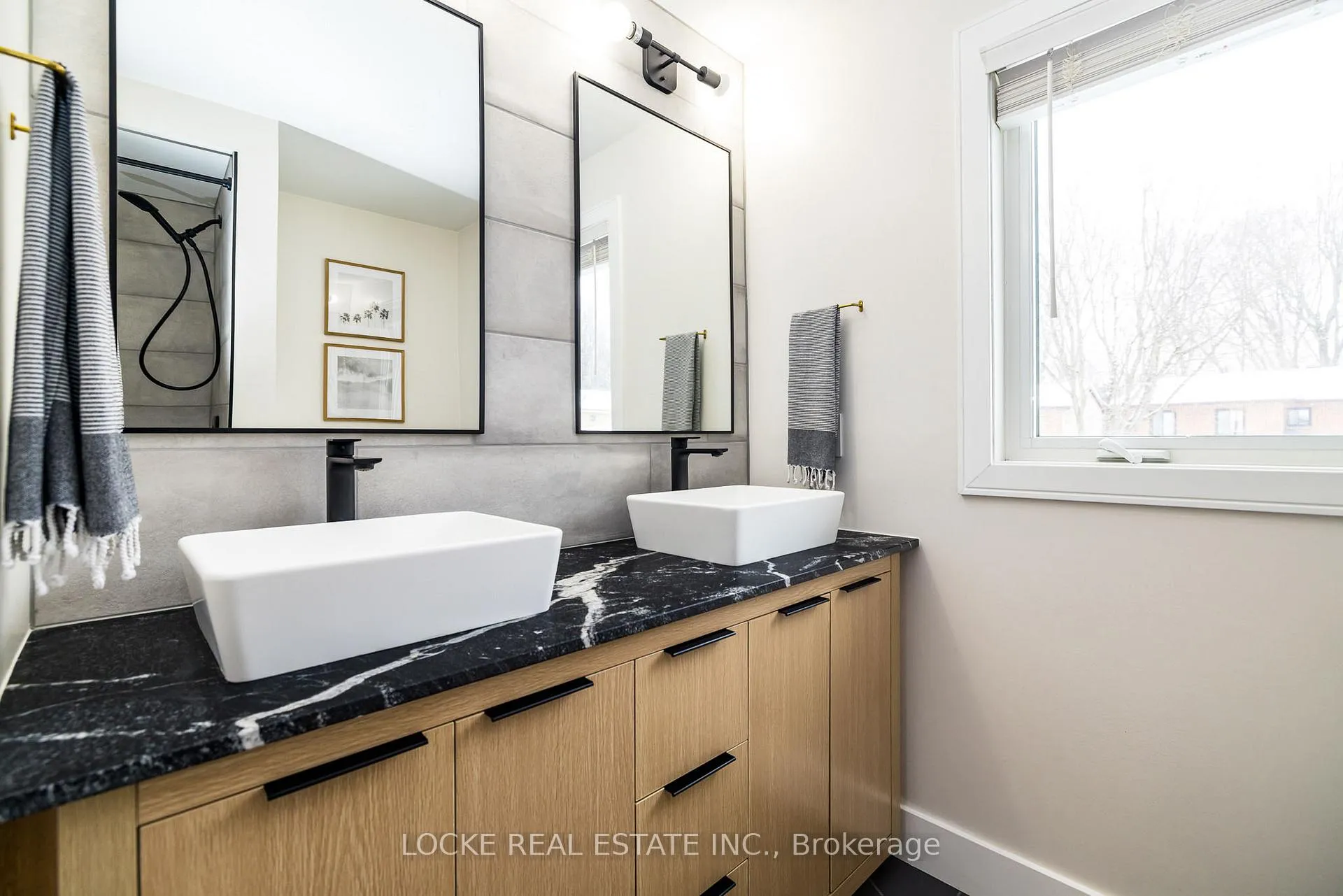 Photo 34 of 6066 Ridgelea Place, Ottawa, Chapel Hill — HOMEH