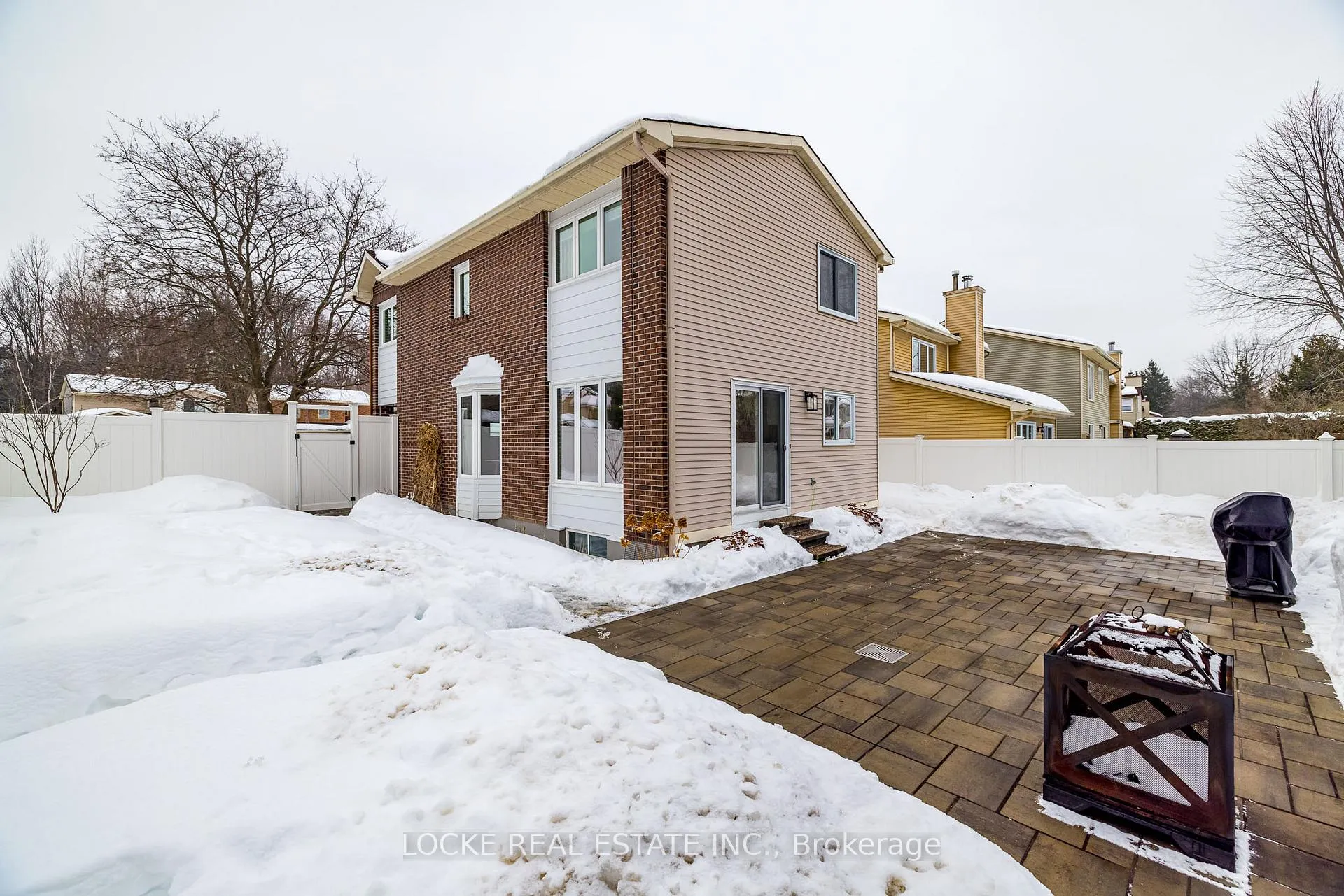 Photo 43 of 6066 Ridgelea Place, Ottawa, Chapel Hill — HOMEH