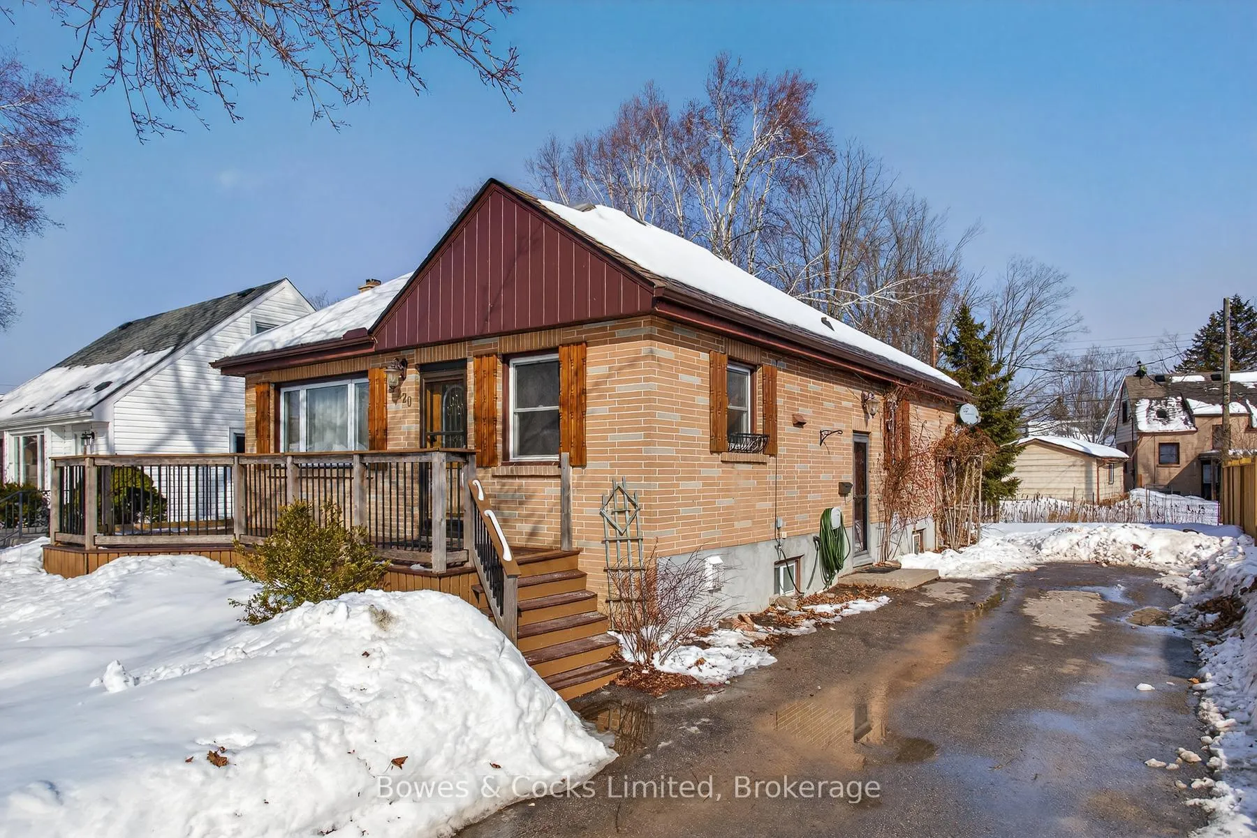 Photo 5 of 820 Nichols Street, Peterborough, Northcrest Ward 5 — HOMEH