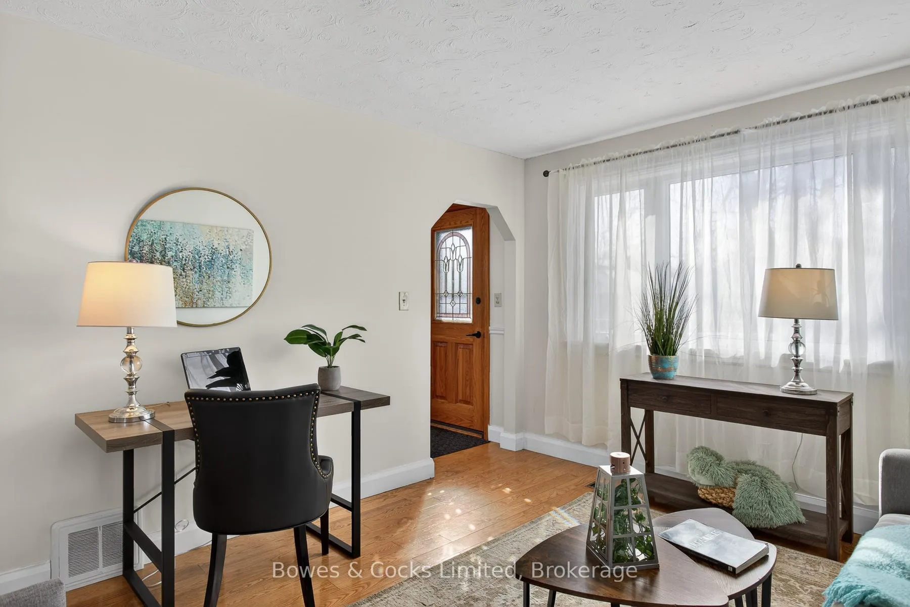 Photo 19 of 820 Nichols Street, Peterborough, Northcrest Ward 5 — HOMEH