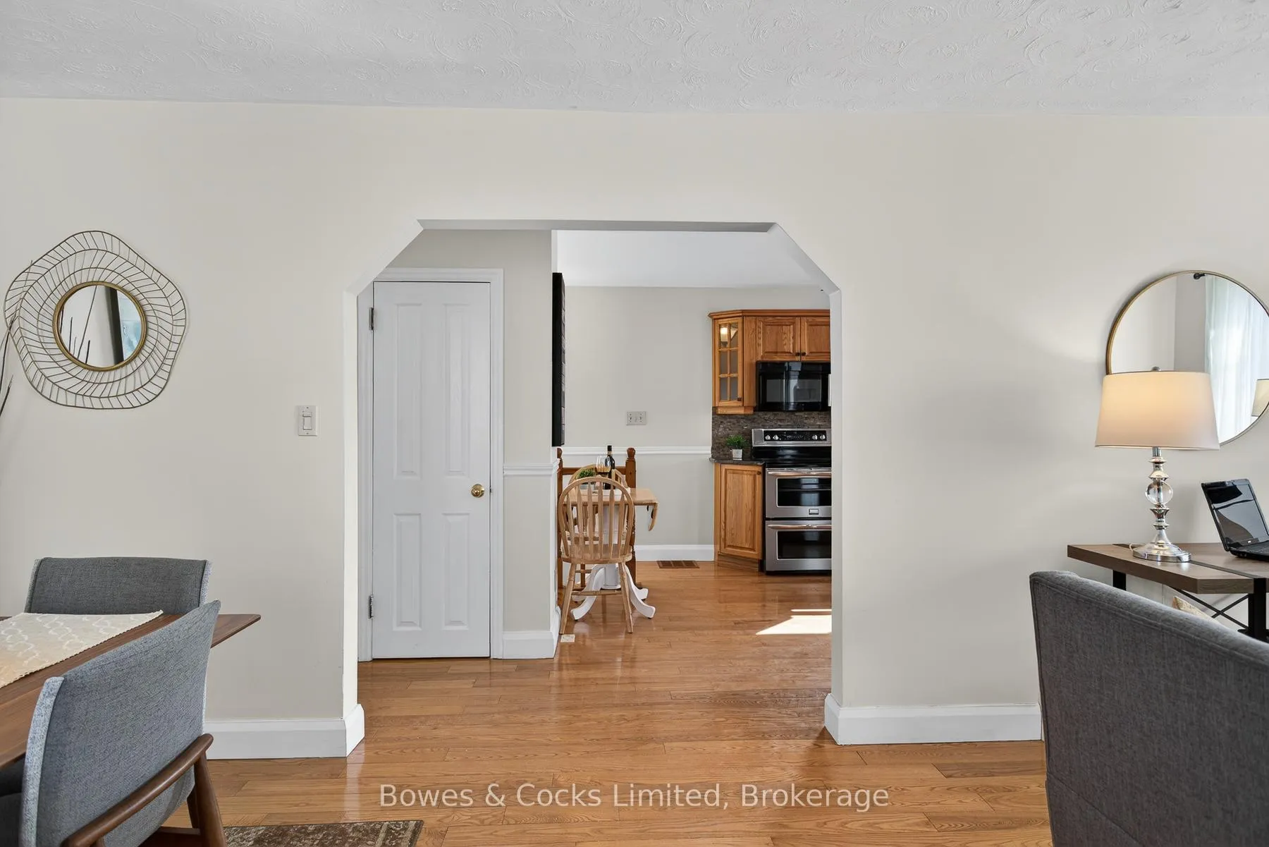 Photo 23 of 820 Nichols Street, Peterborough, Northcrest Ward 5 — HOMEH