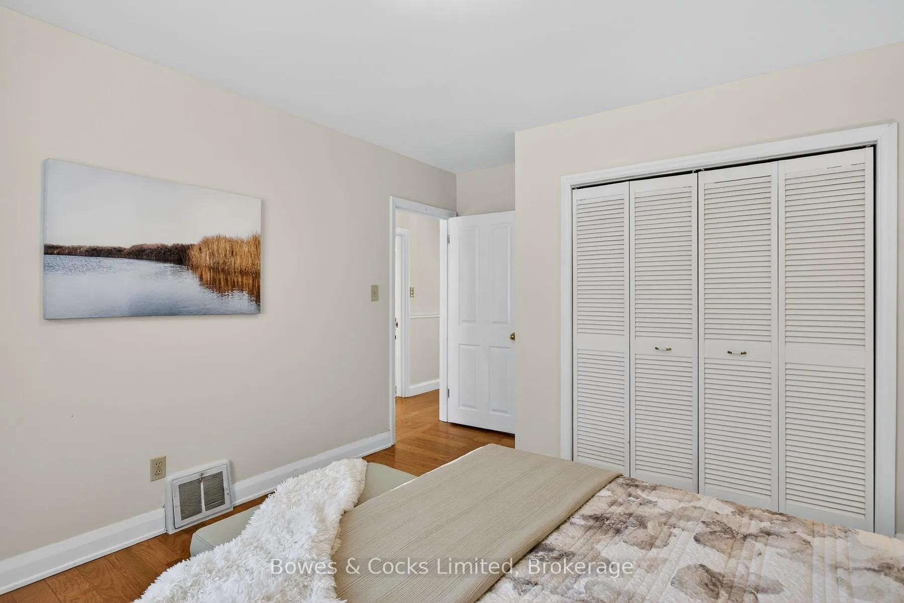 Photo 26 of 820 Nichols Street, Peterborough, Northcrest Ward 5 — HOMEH