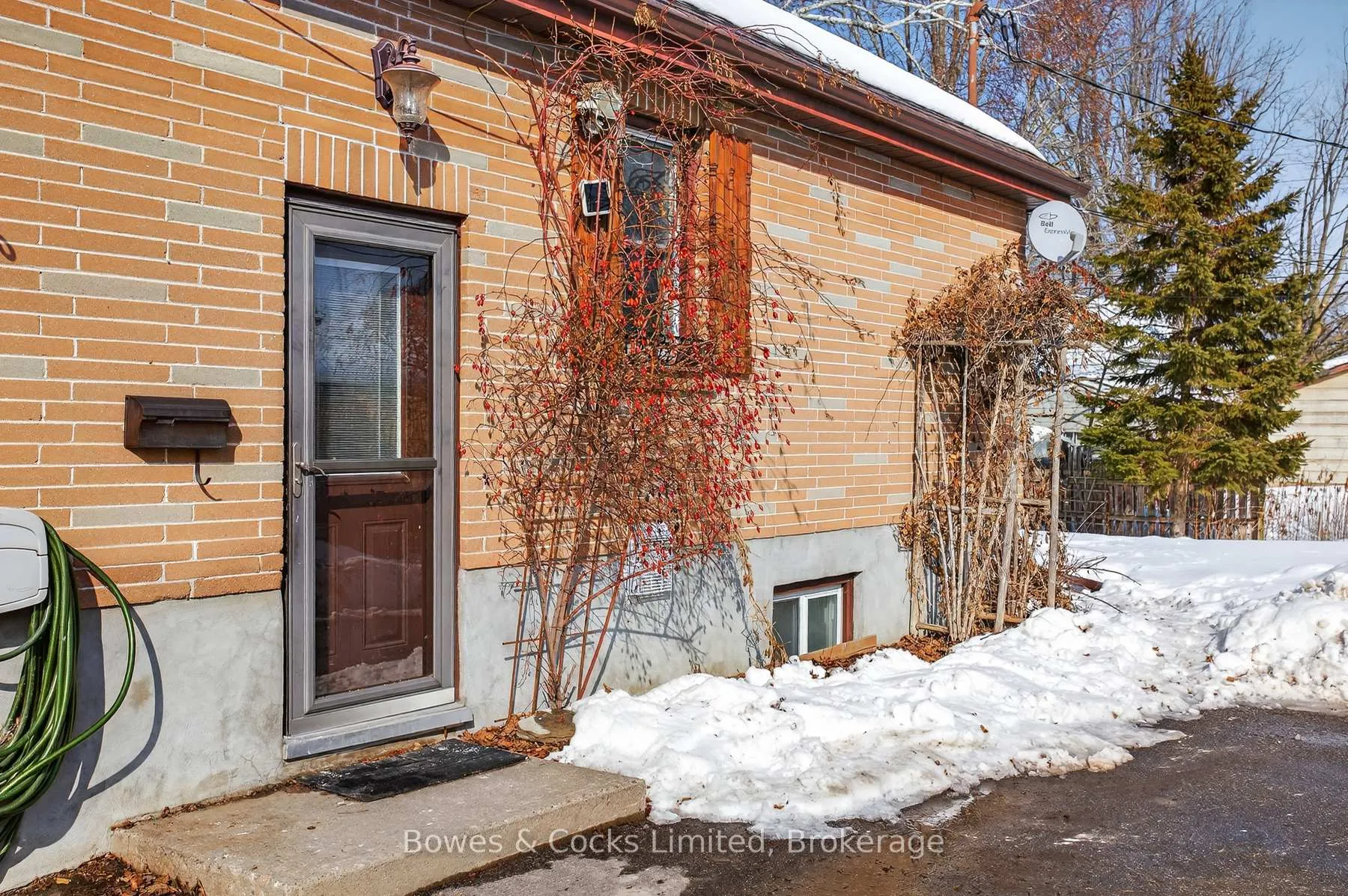Photo 45 of 820 Nichols Street, Peterborough, Northcrest Ward 5 — HOMEH