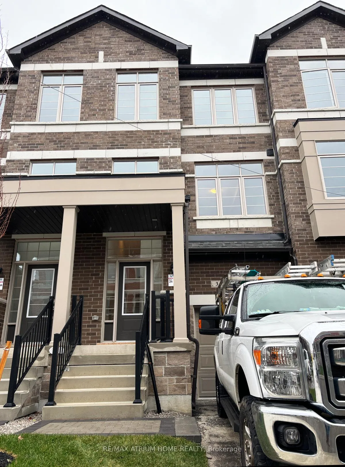 Photo 1 of 3 Sissons Way, Markham, Box Grove — HOMEH