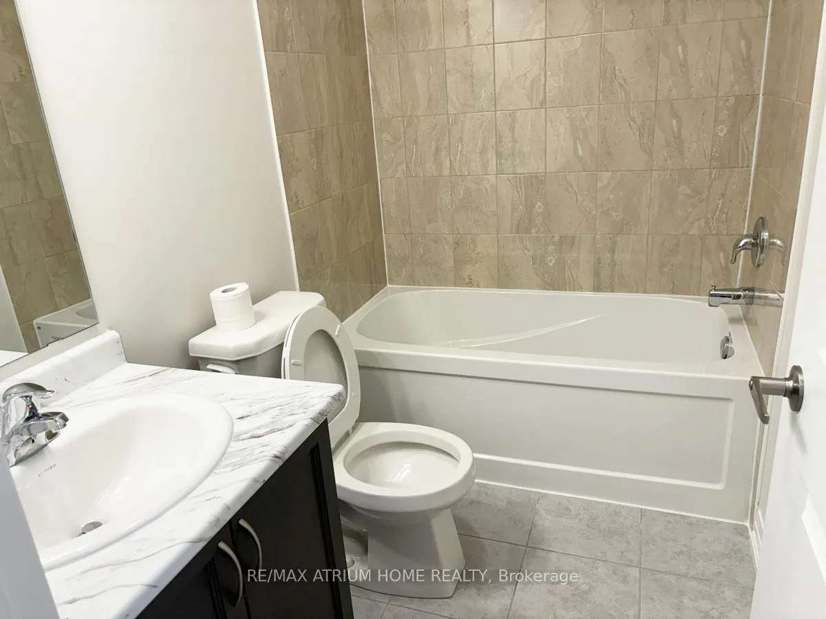 Photo 9 of 3 Sissons Way, Markham, Box Grove — HOMEH